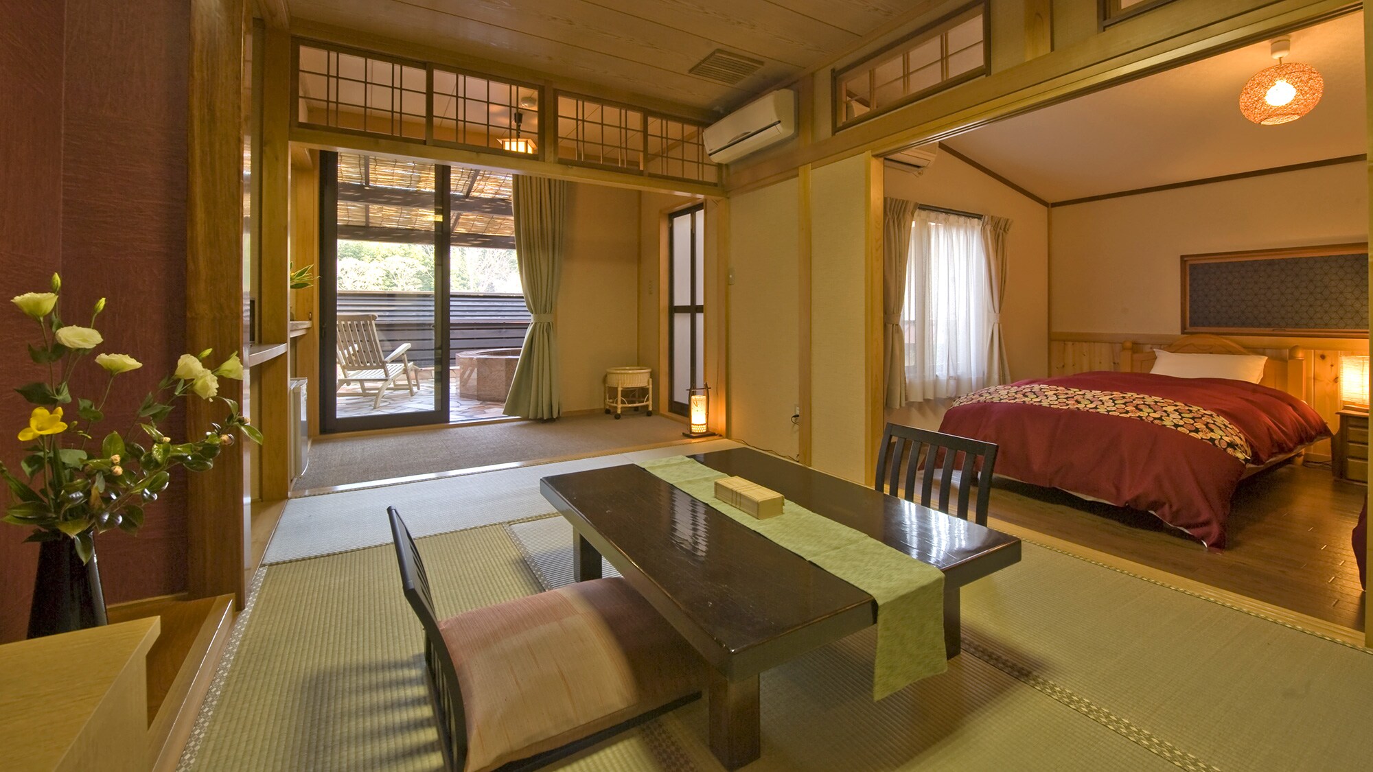 [Rooms with open-air baths, B-type Japanese-Western style rooms, non-smoking rooms]