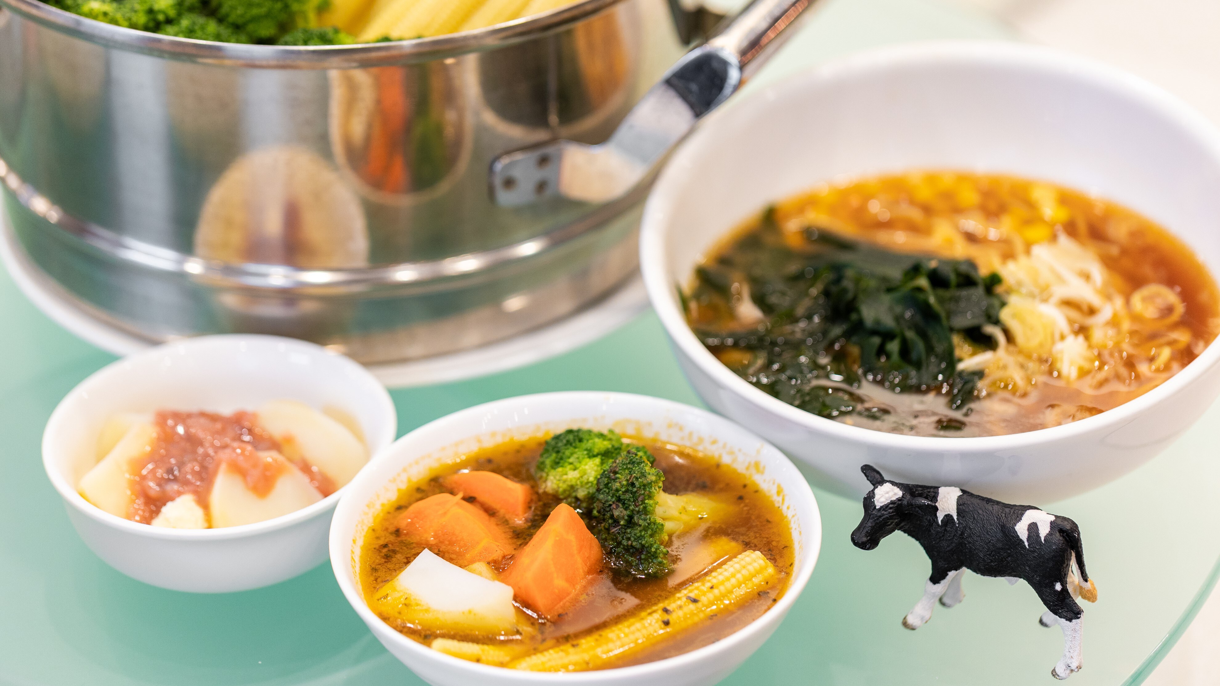 Breakfast soup curry ramen