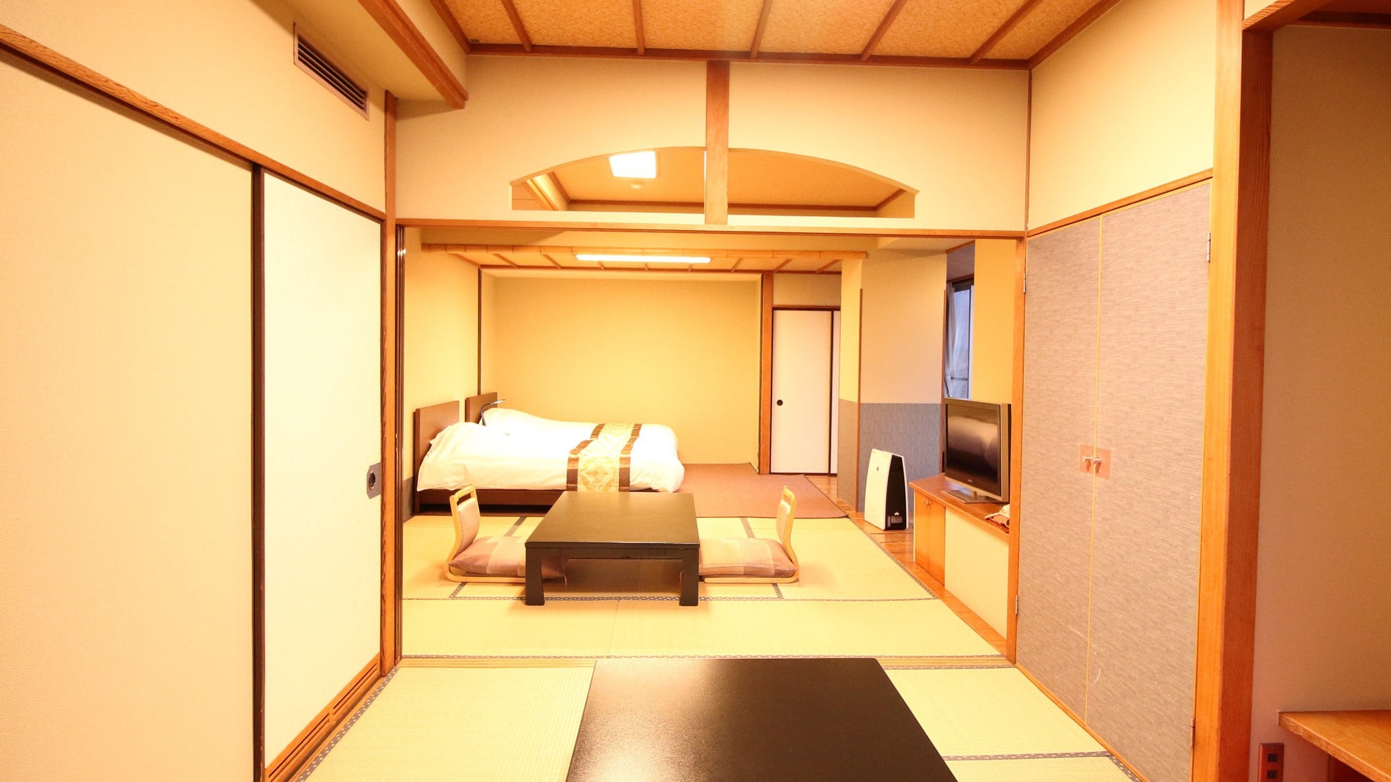 【本館】日西式客房（45平方公尺） 附2張單人床（例）