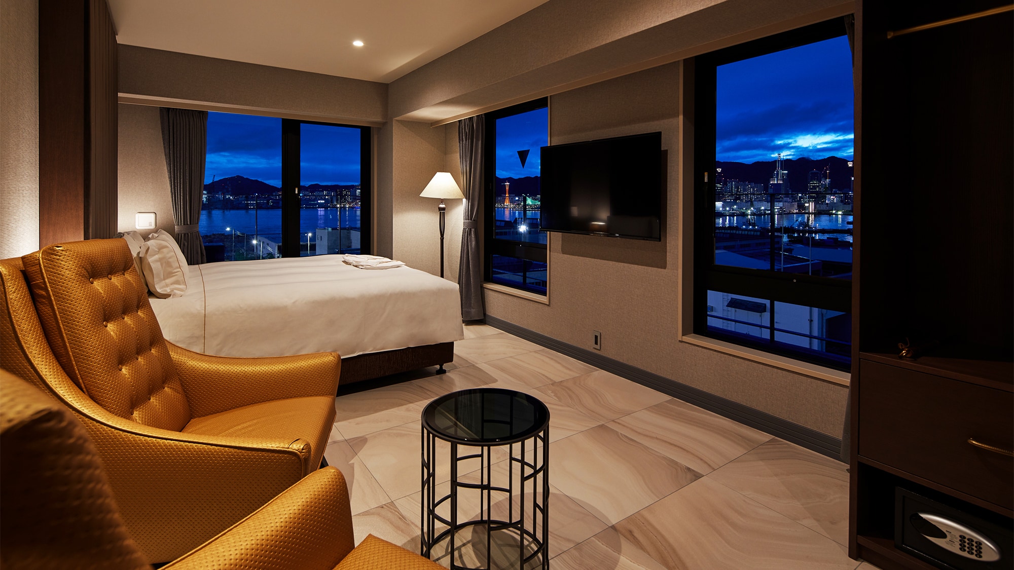 ◆ Premium King-Harbor View << Approximately 18 square meters >>
