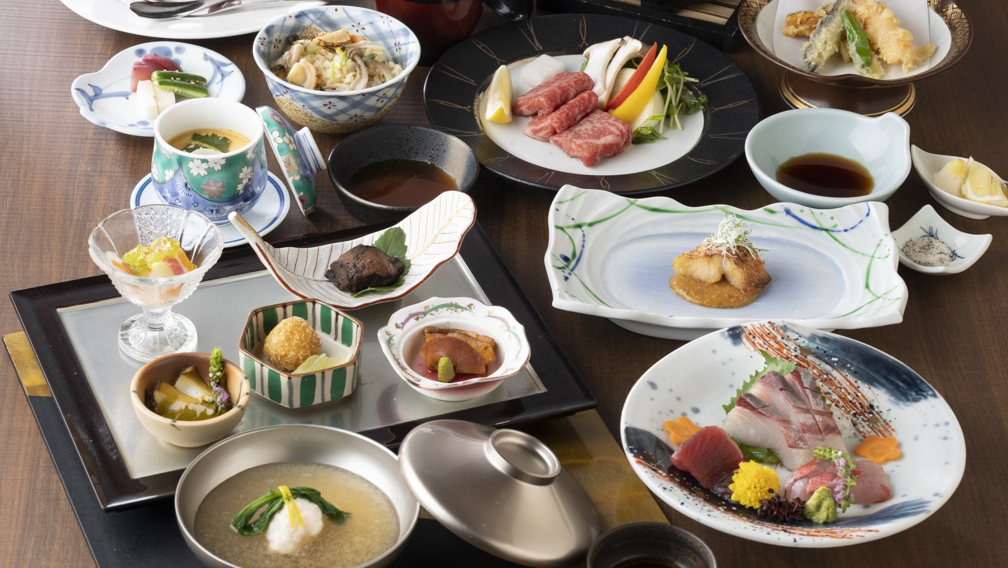 Makanan Jepang kreatif musim dingin *Gambar