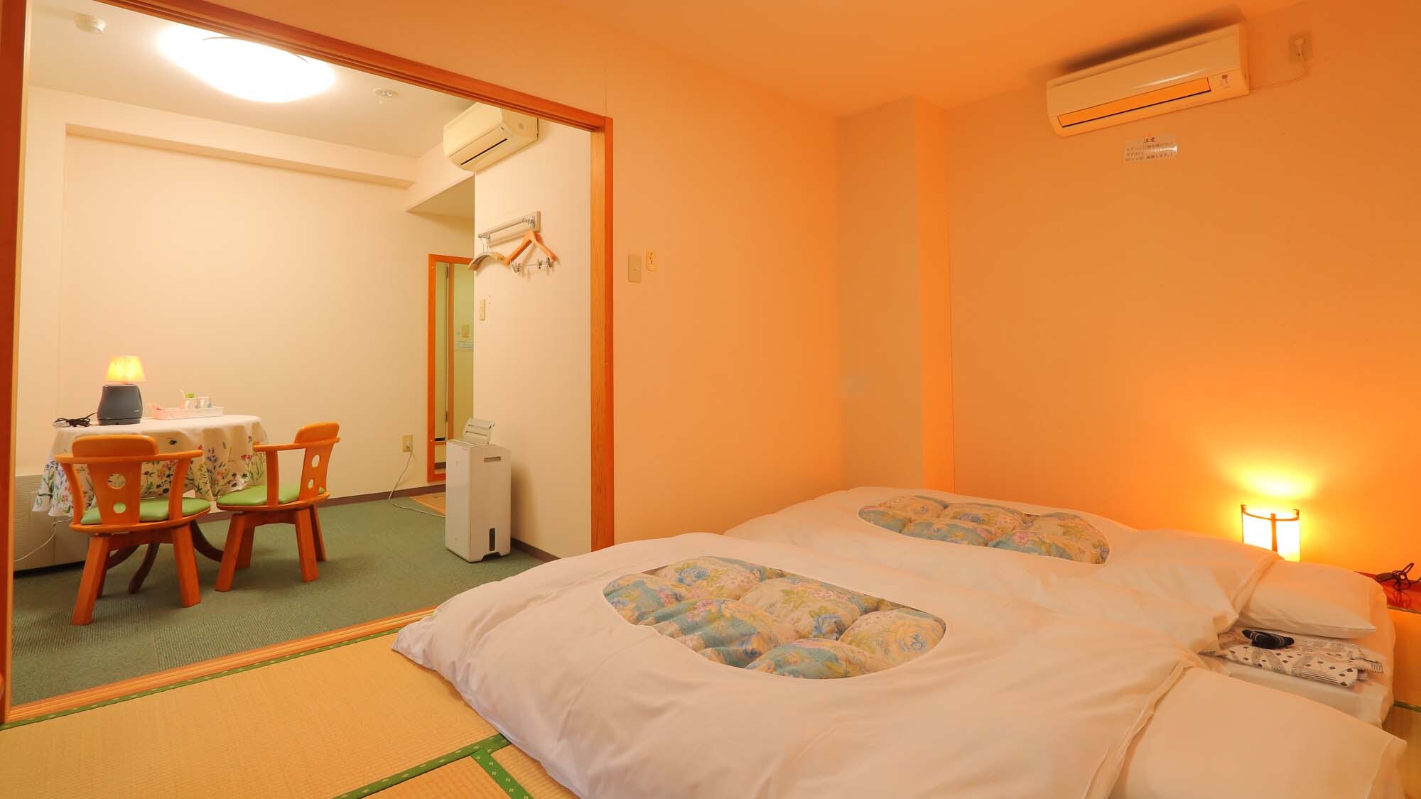 Japanese-Western style room