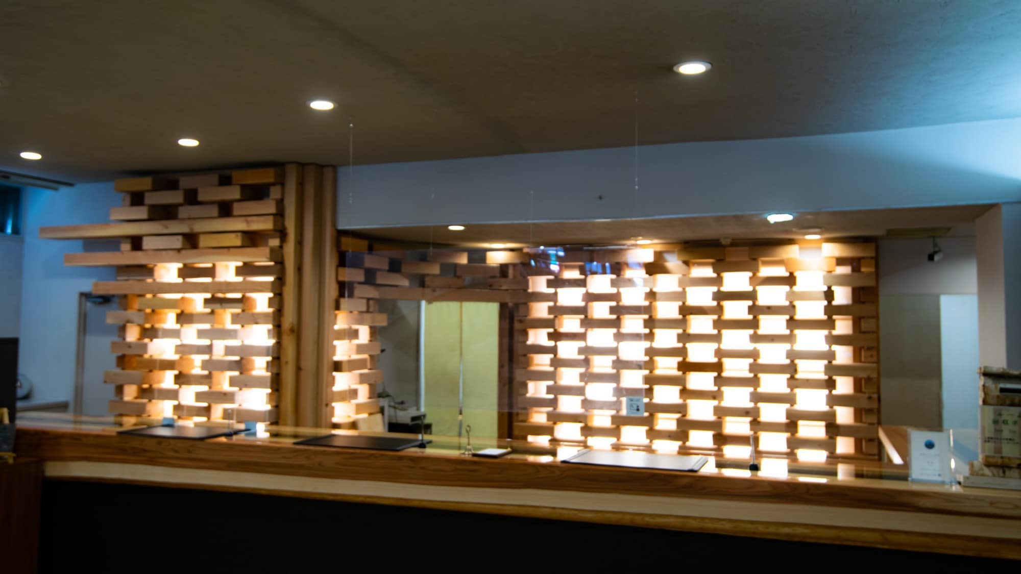 Lobby ③
