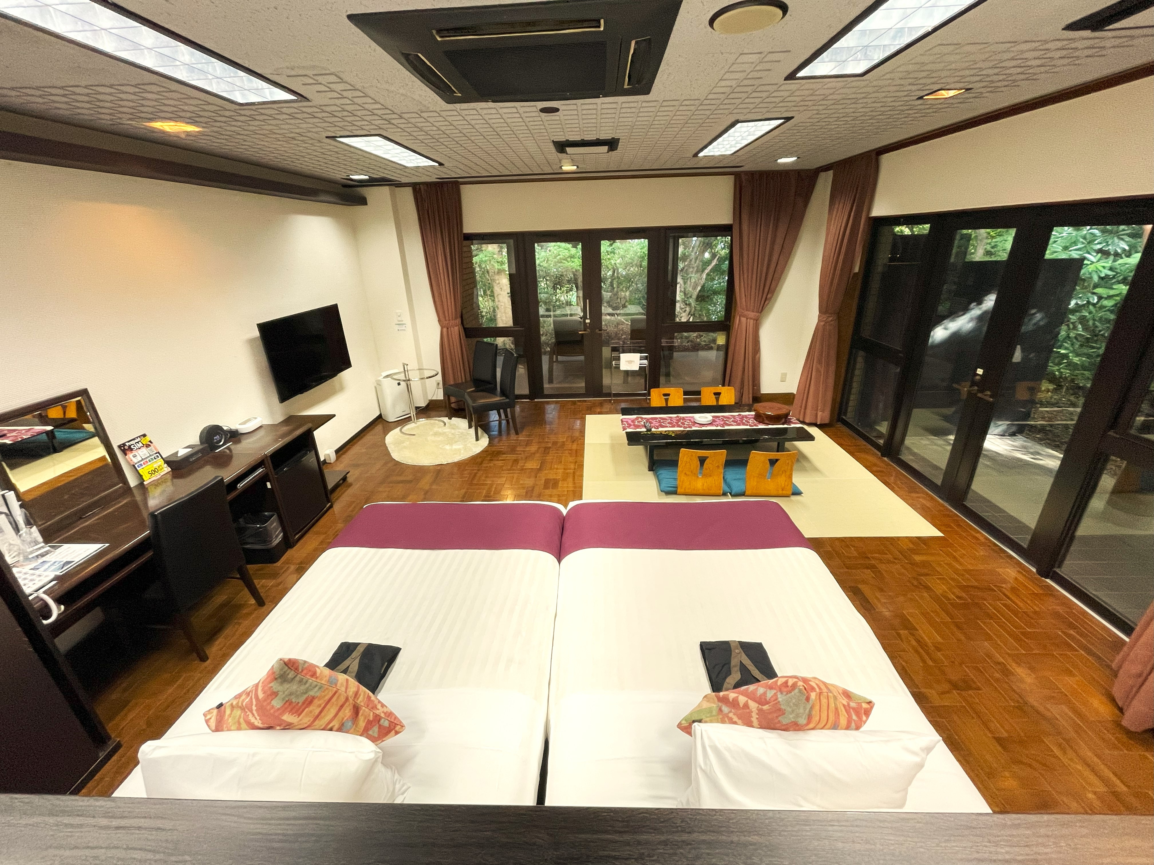 [Phòng Junior Suite Nhật Bản hiện đại] Diện tích 45m2, có bồn tắm ngoài trời [Cho phép hút thuốc]