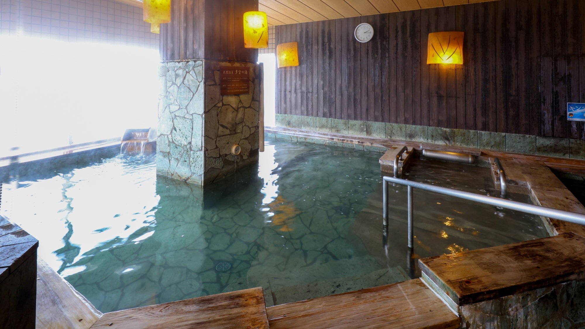 ◆ 10th floor men's public bath indoor bath (hot water temperature: 40-41℃)