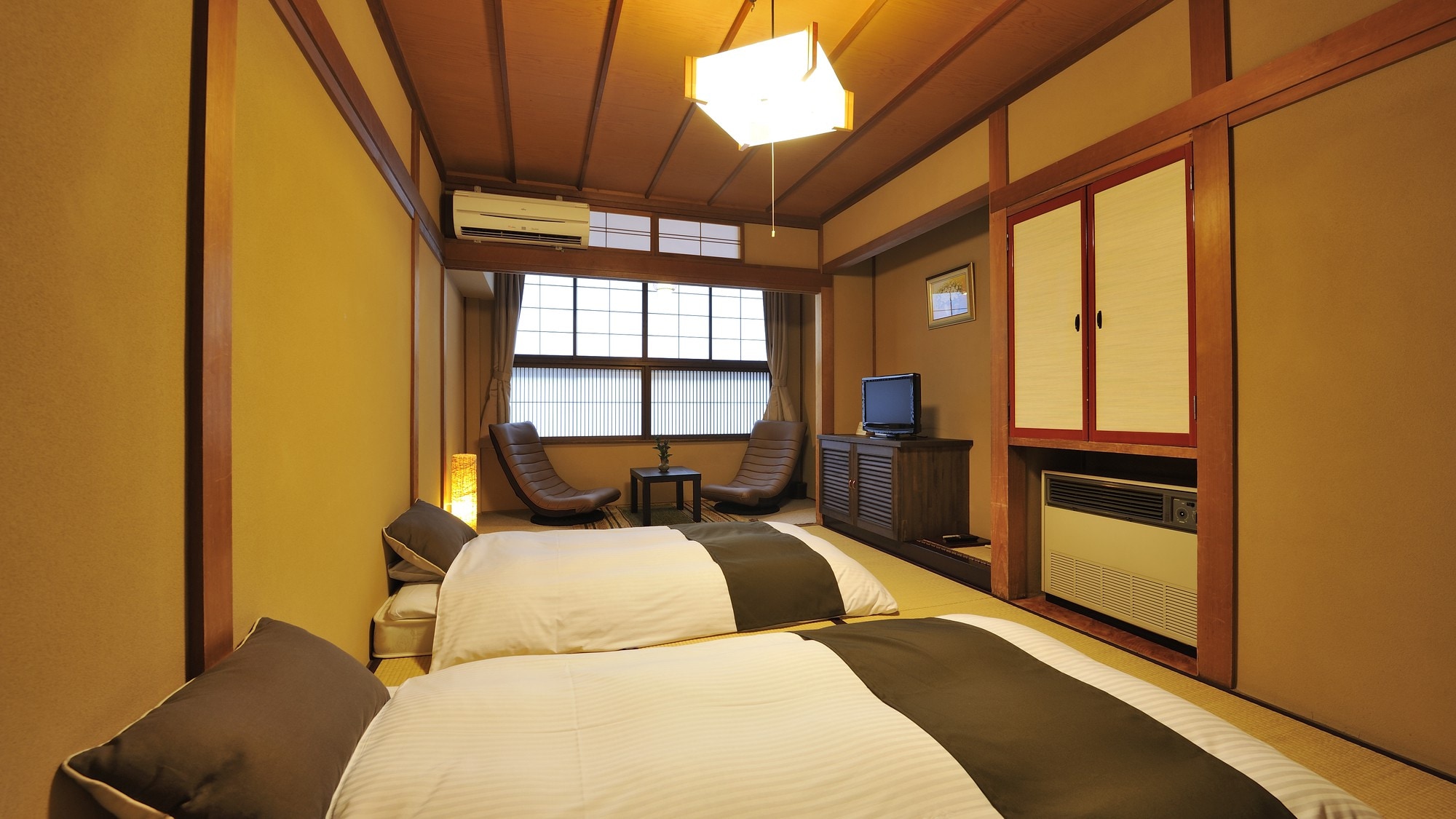 6 tatami Japanese-style room