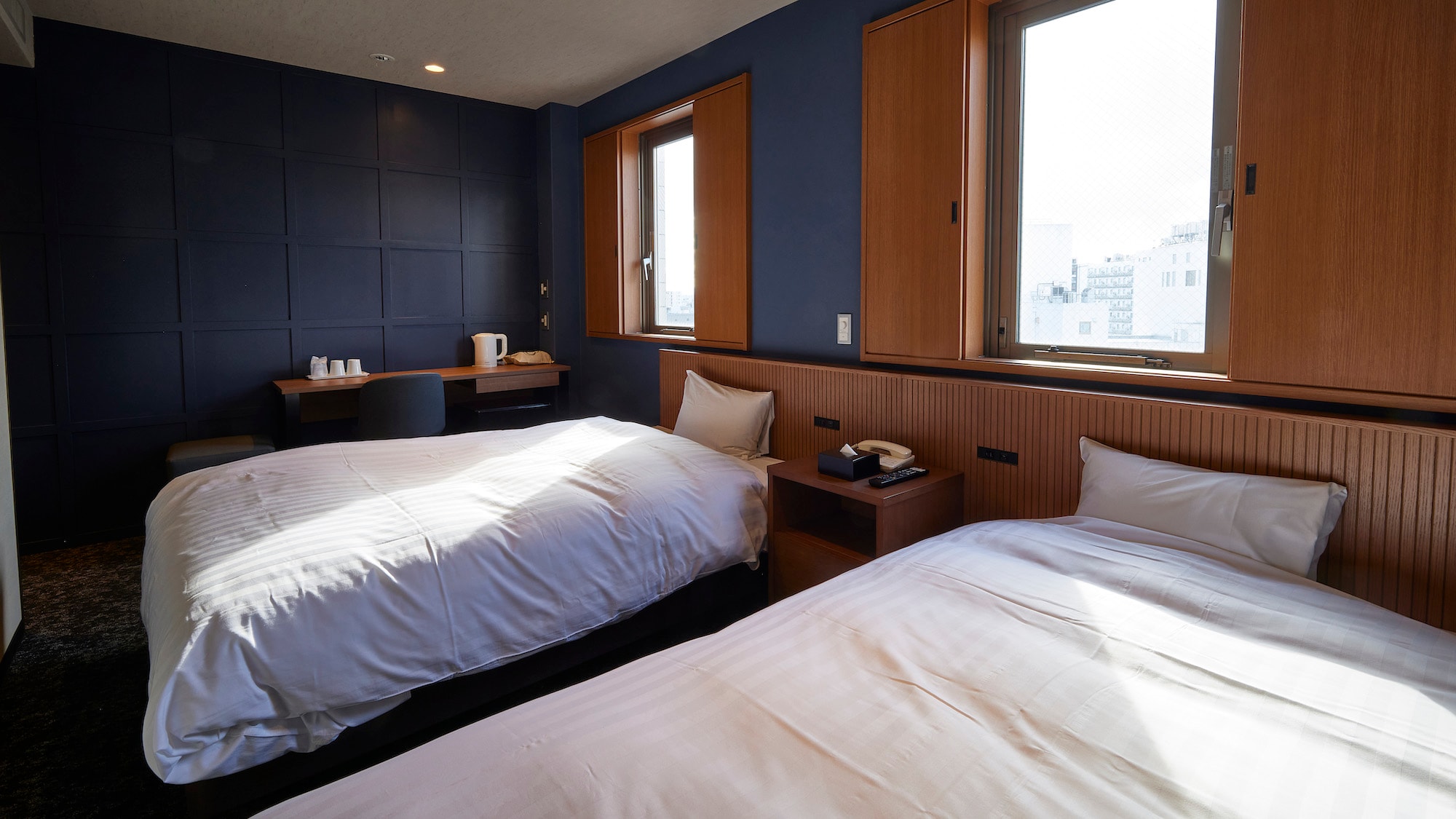[Non-smoking] Main building twin room (24m²/semi-double bed 120cm wide x 2/capacity 1-4 people)