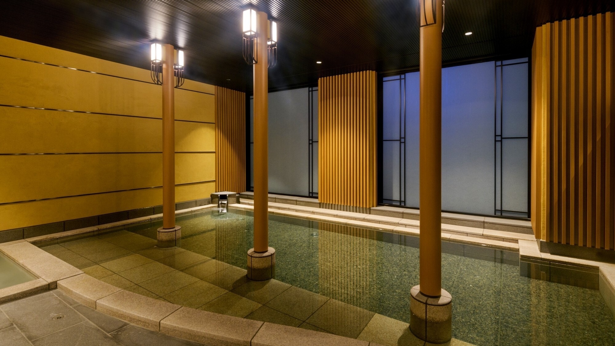[Wa Onsen] Chúng tôi đã lắp đặt bồn tắm lụa "Hasu", được cho là có tác dụng massage và thư giãn cao. 