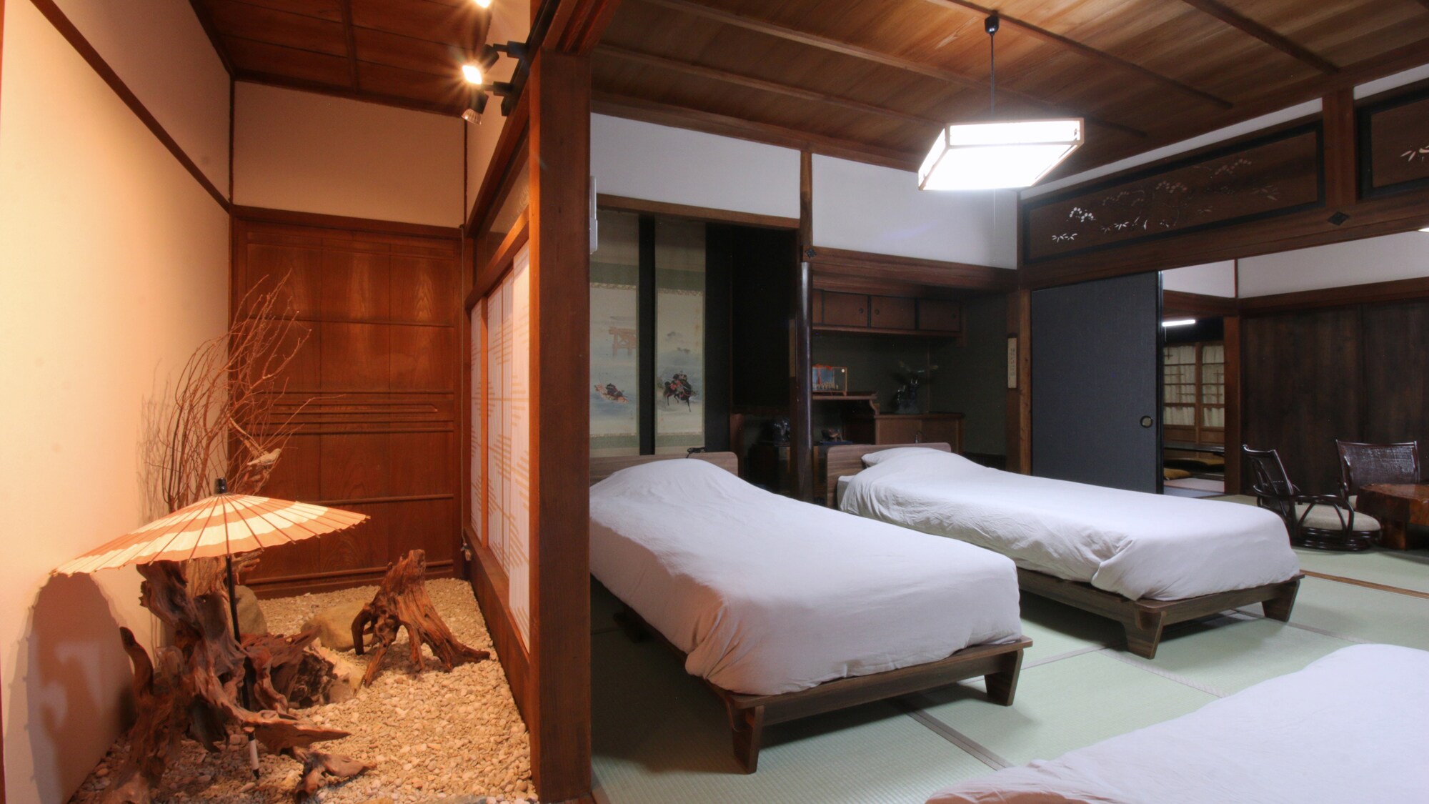 [Mother's Room] Bedroom