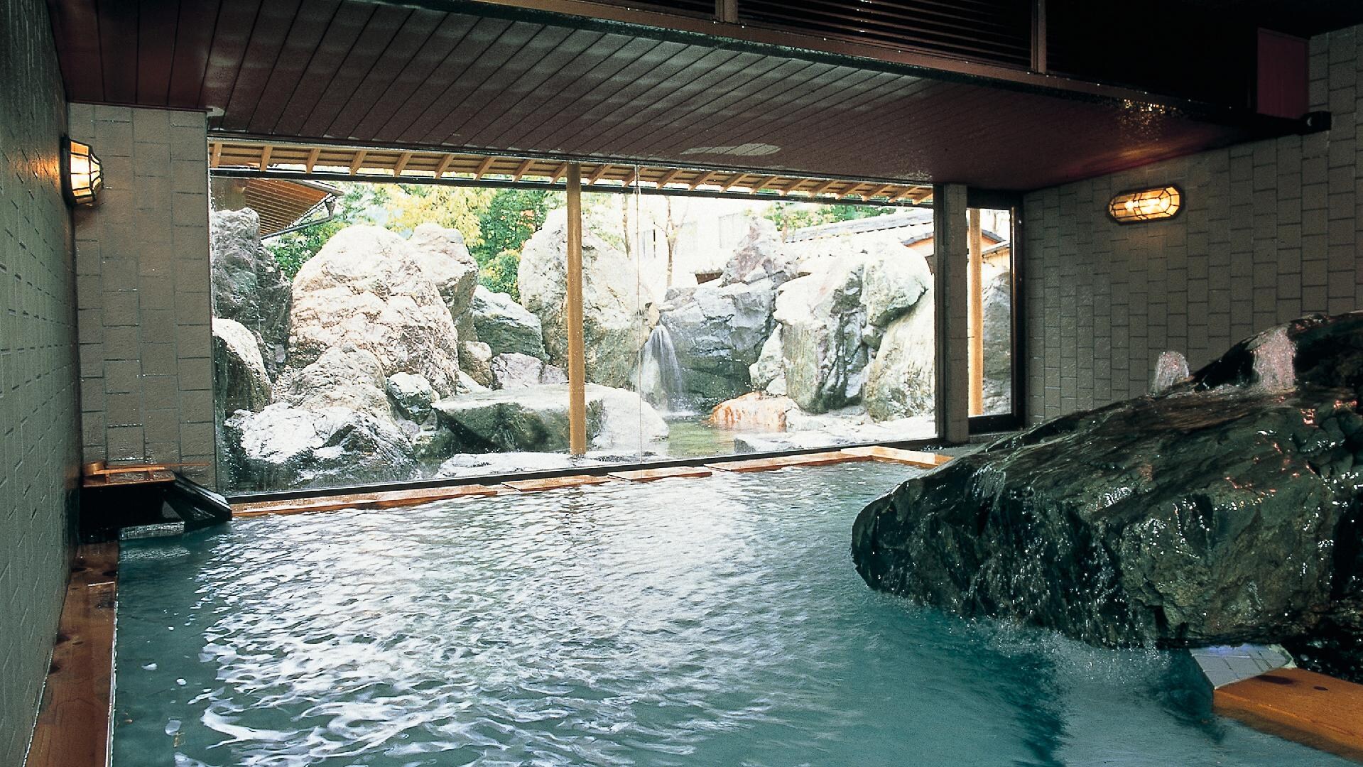 Large communal bath Shimizu-1 21