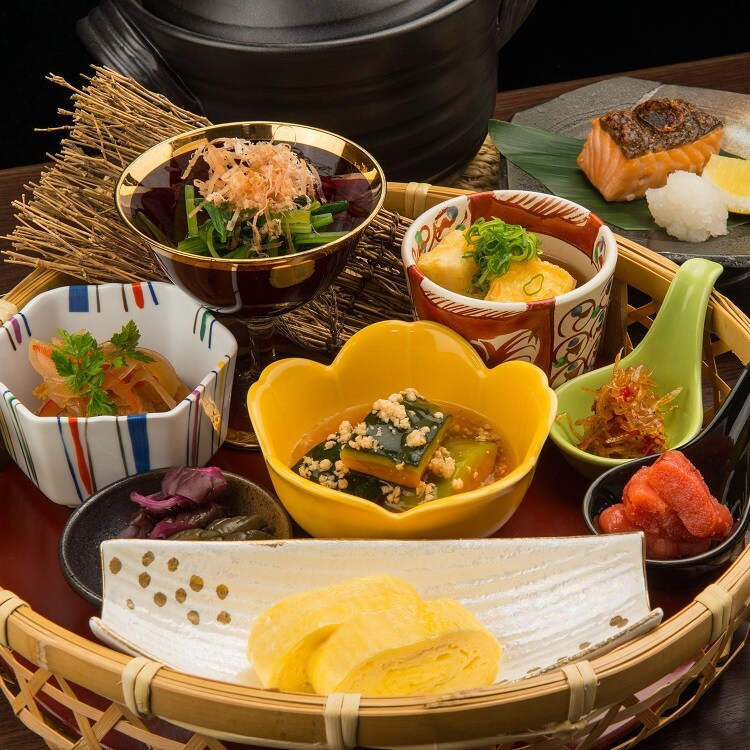 HirafuZaka Japanese Breakfast 750x750