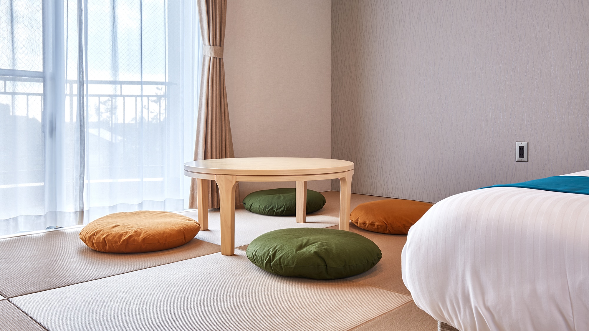 Japanese-style room