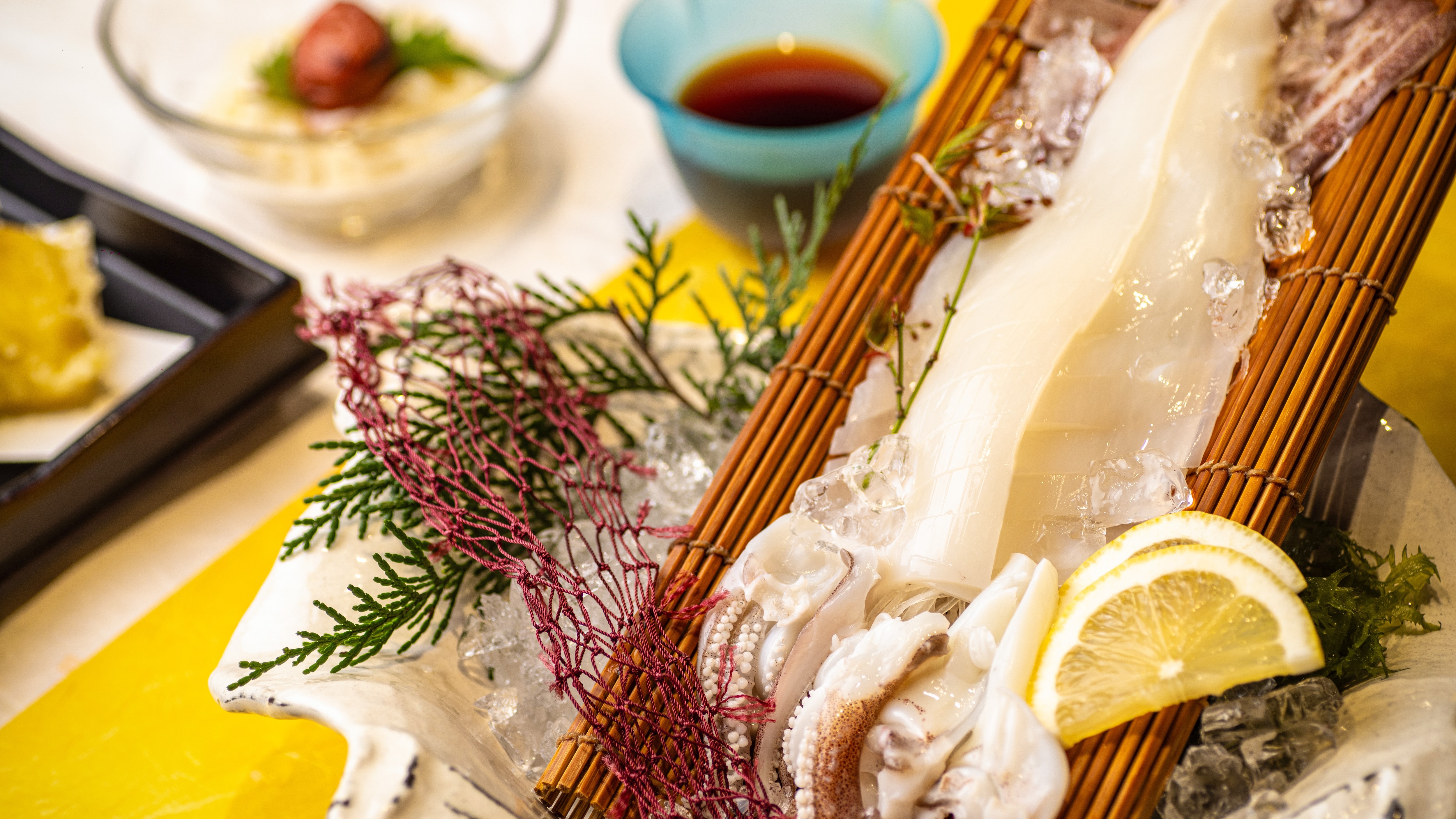 Sashimi cumi putih