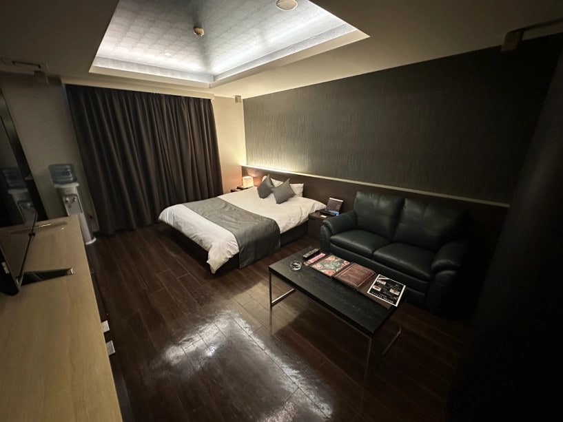 Standard Room/Guest Room Example ①