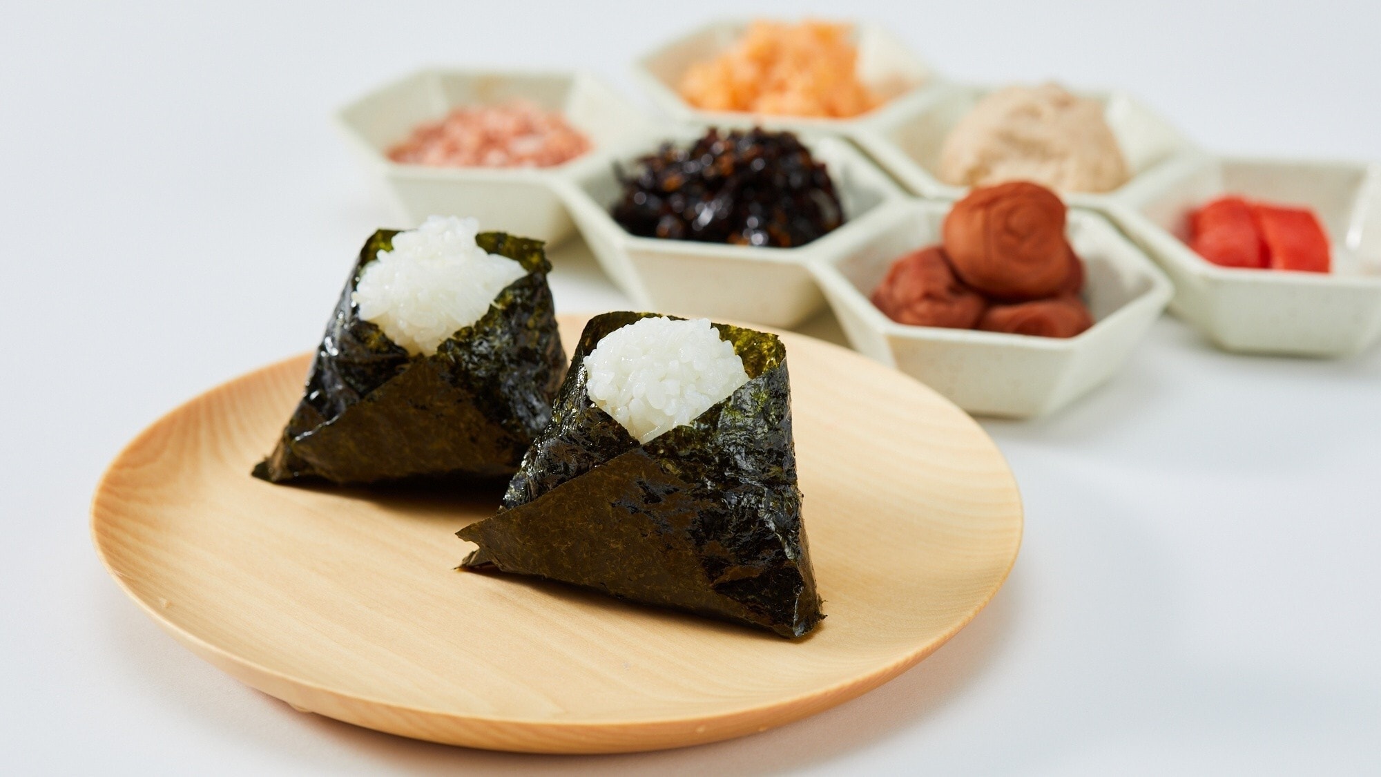 [Sarapan prasmanan] Nikmati hidangan musiman yang menggabungkan kenikmatan makanan.