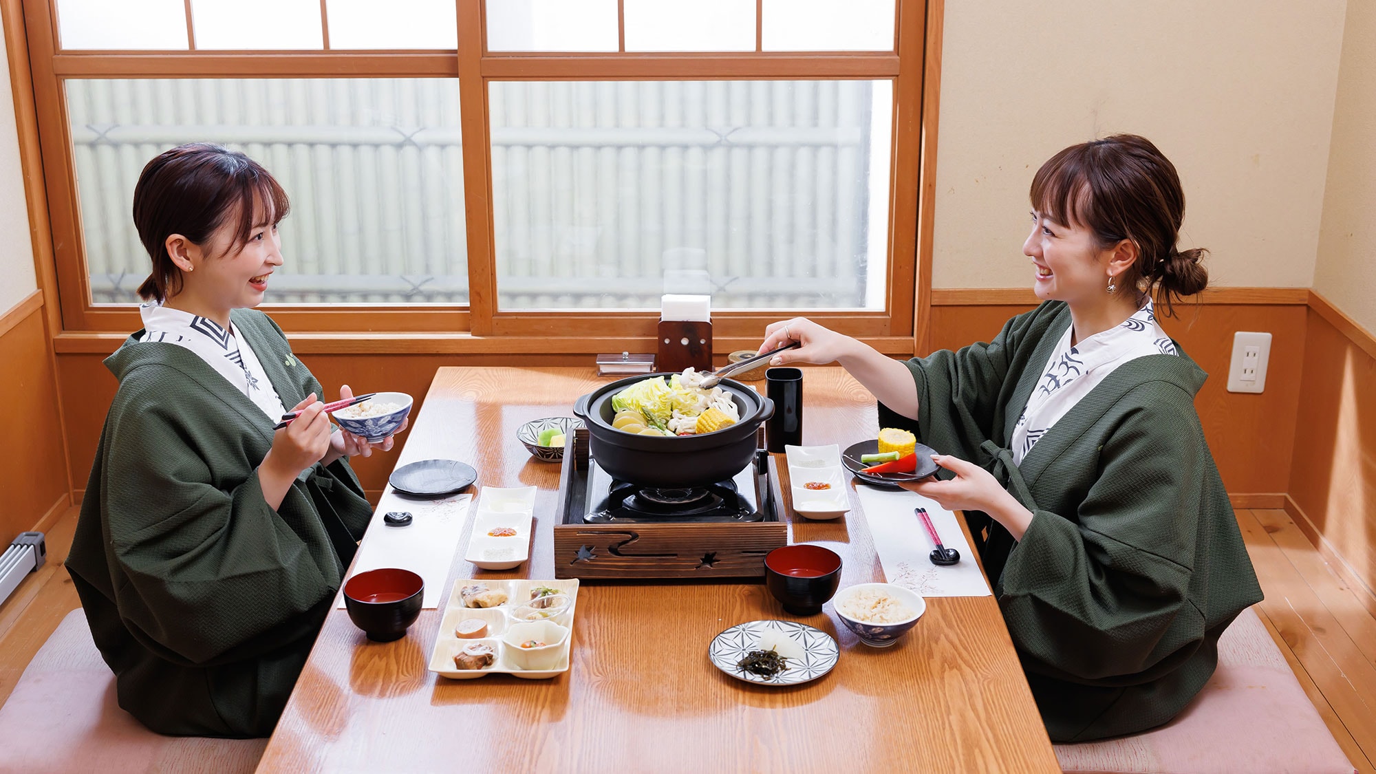 [Sakurabo] Enjoy your meal in a relaxed atmosphere in a semi-private room.