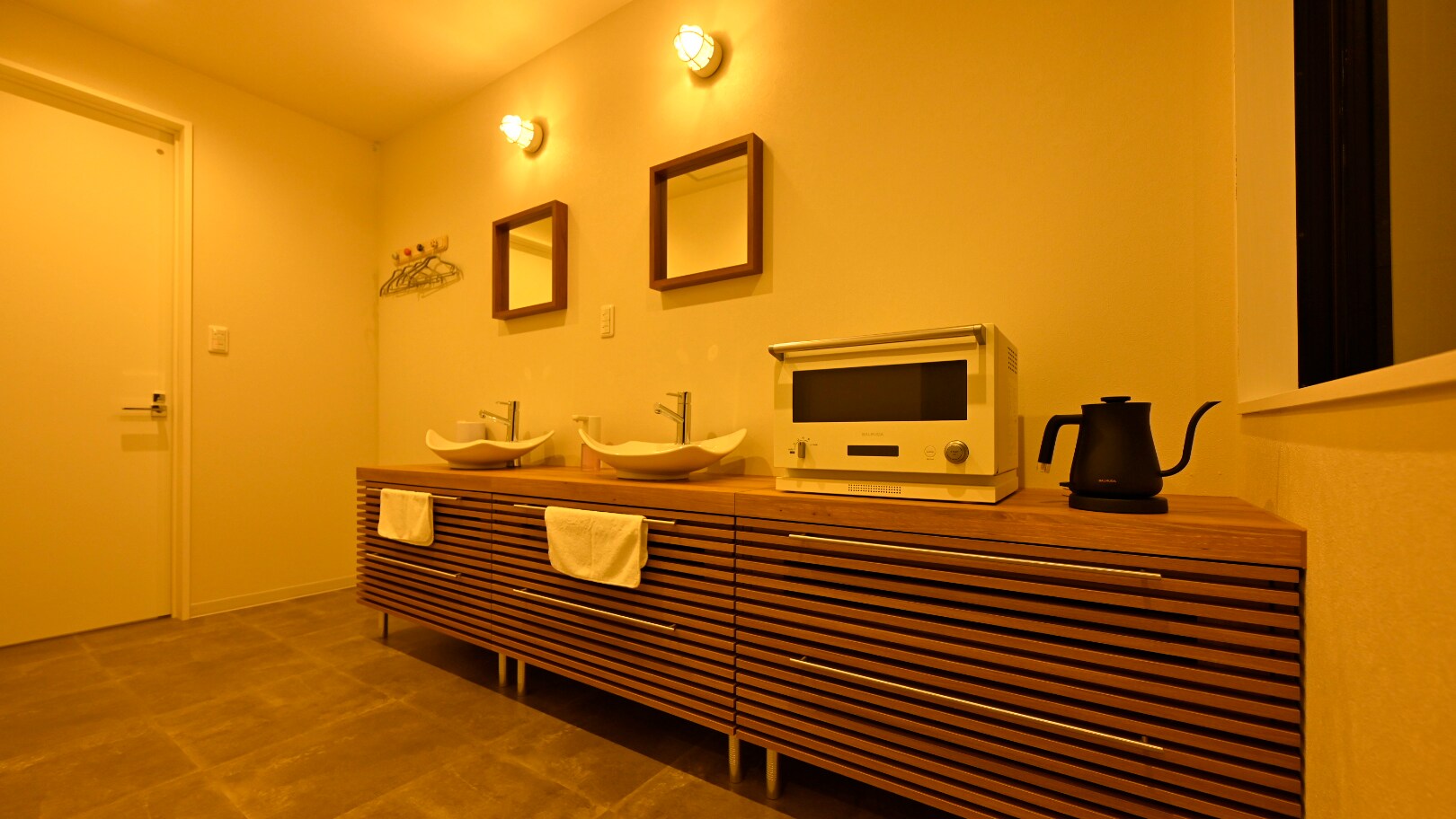 Villa washbasin