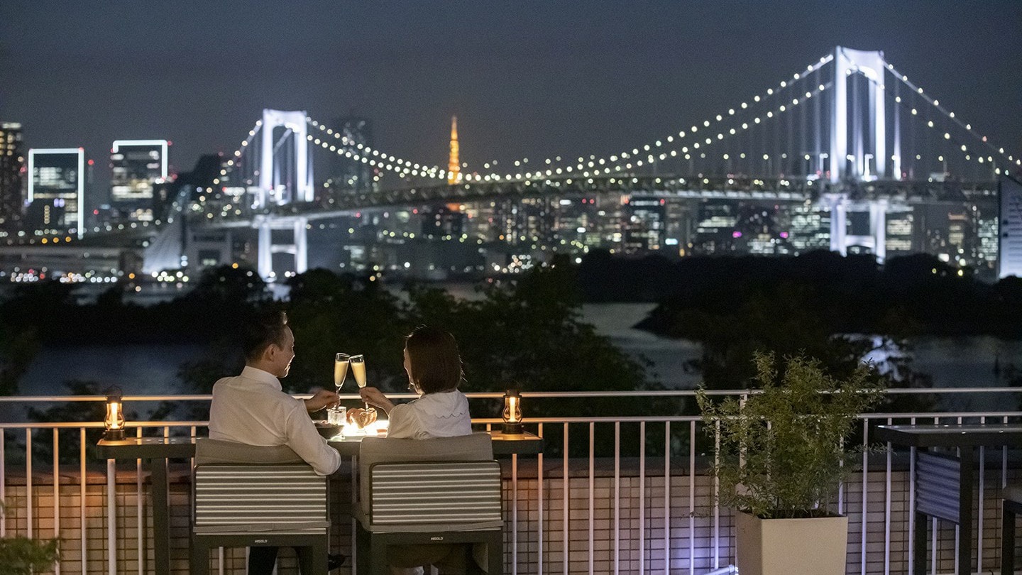 Terrace lounge
