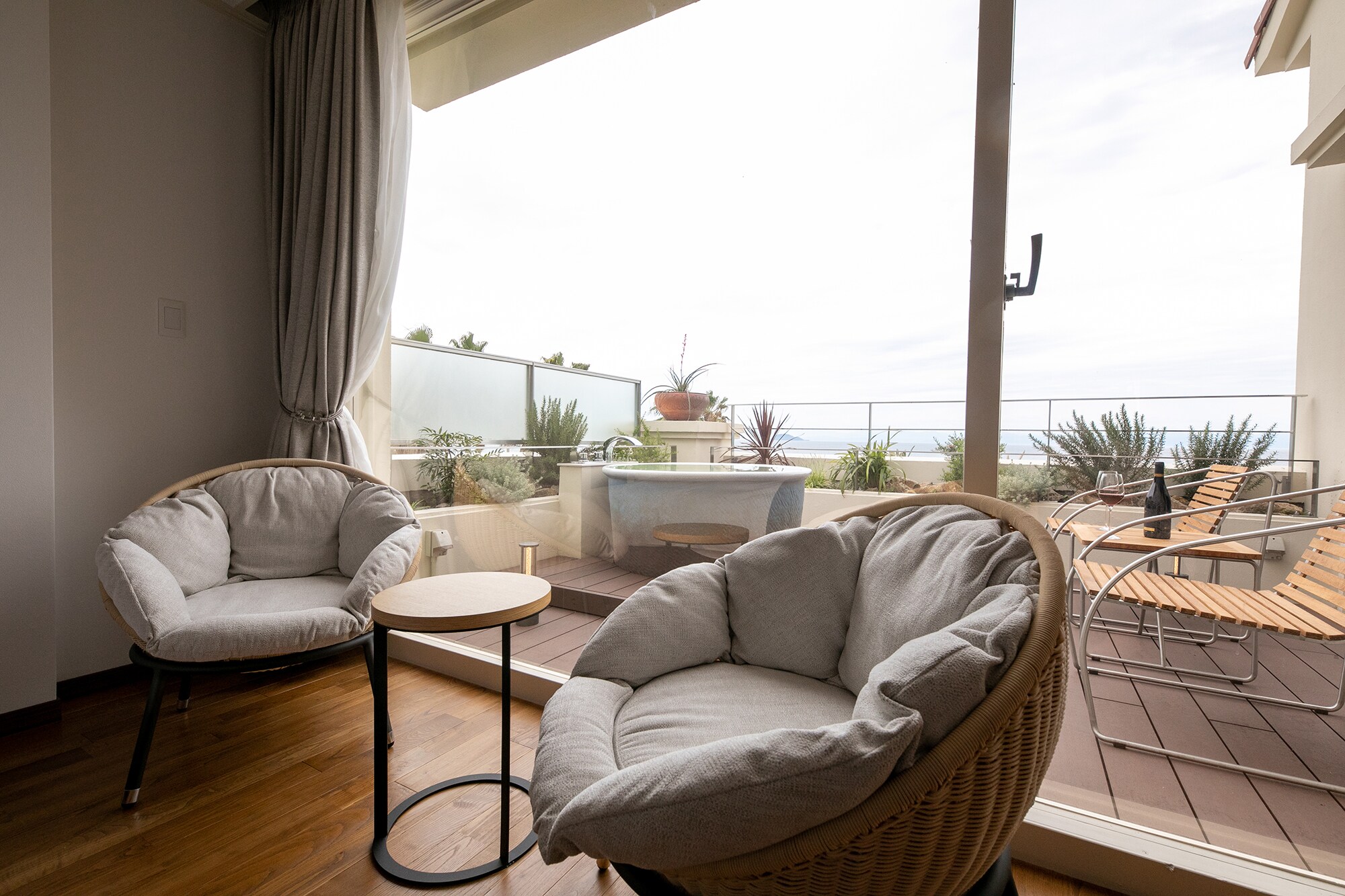 The Southern Suite (with private open-air bath)