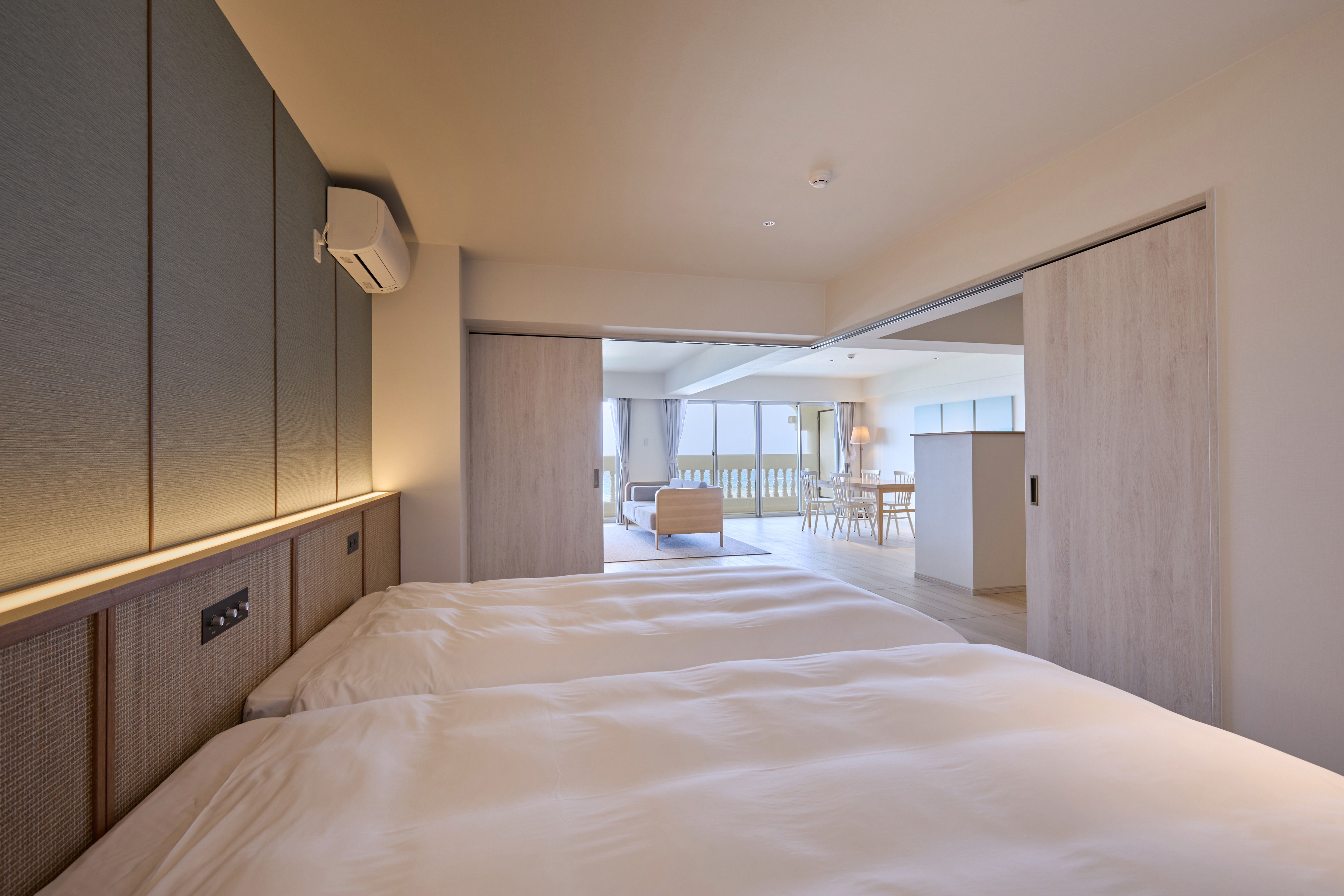 Main building Deluxe ③ Bed