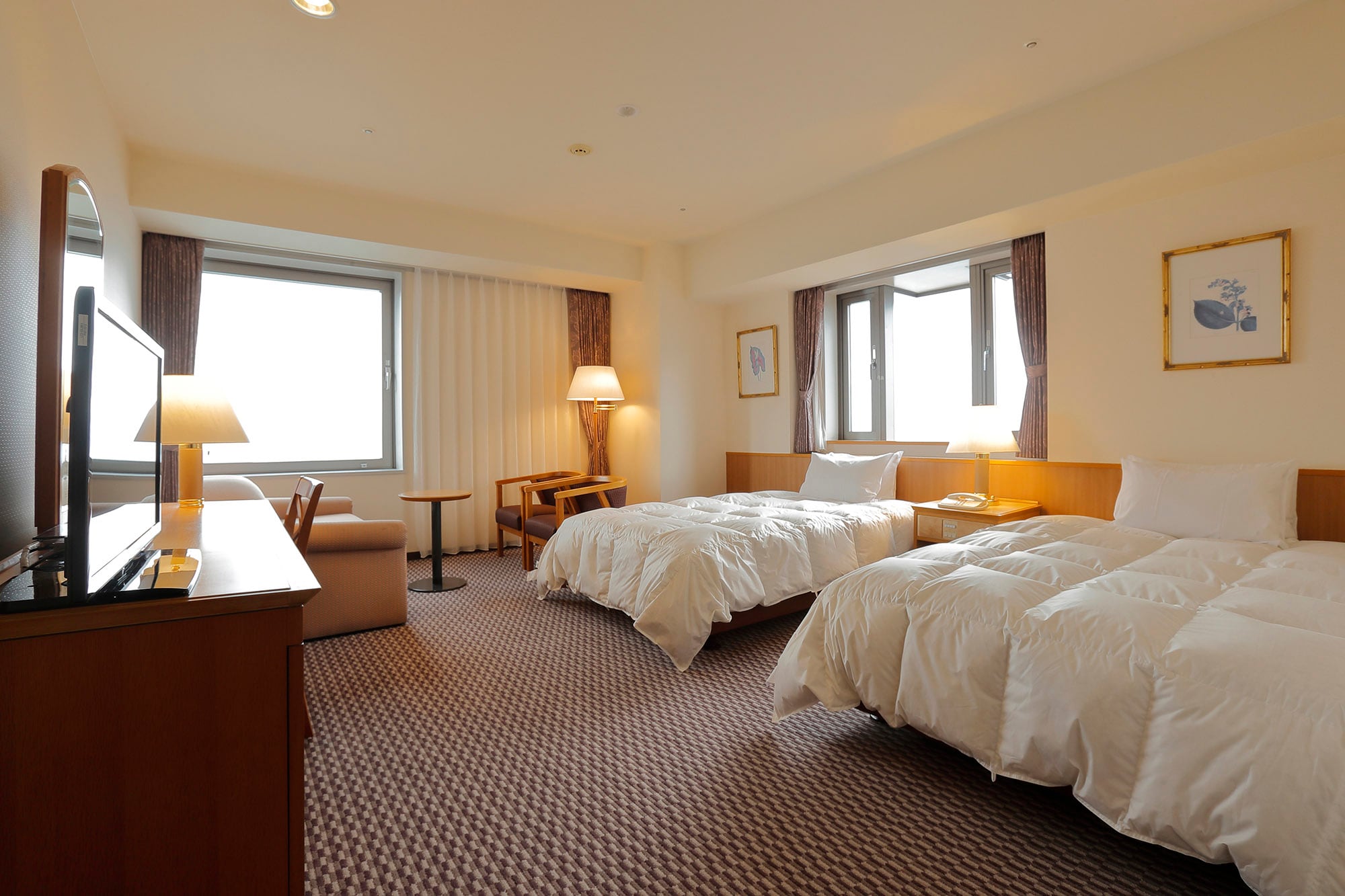 Twin room*