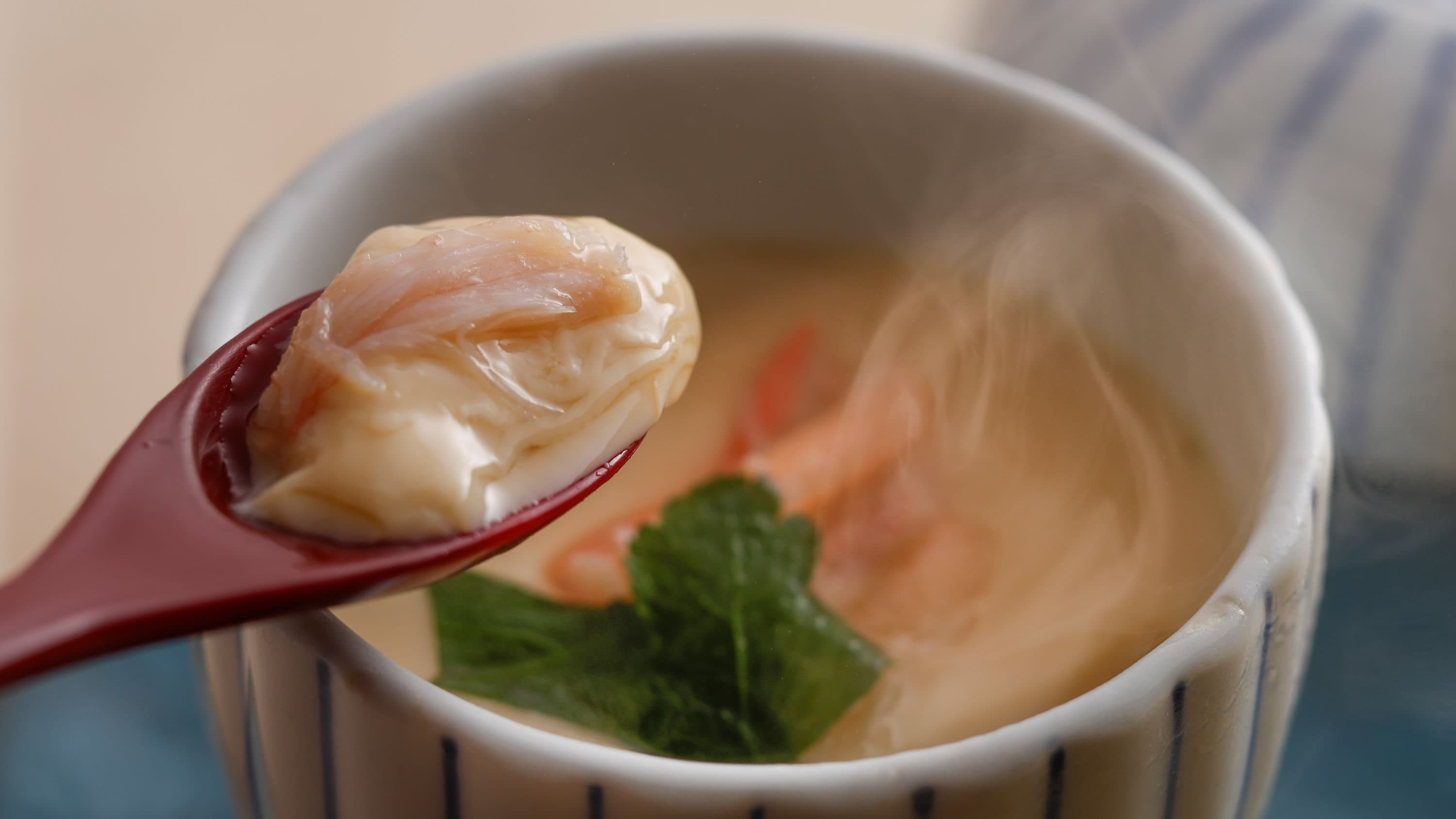[Snow crab kaiseki] Chawanmushi with crab meat