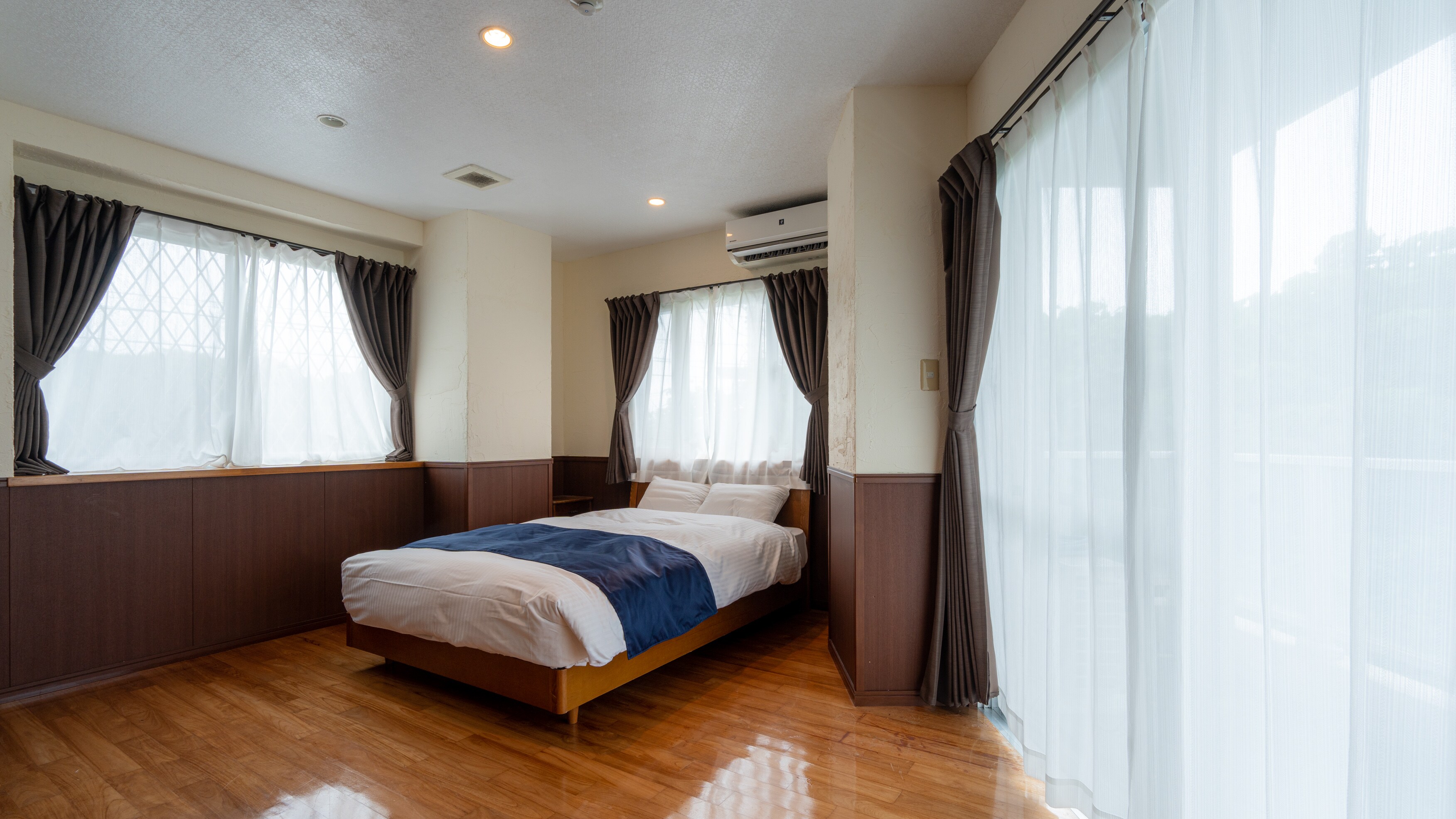 Double bedroom
