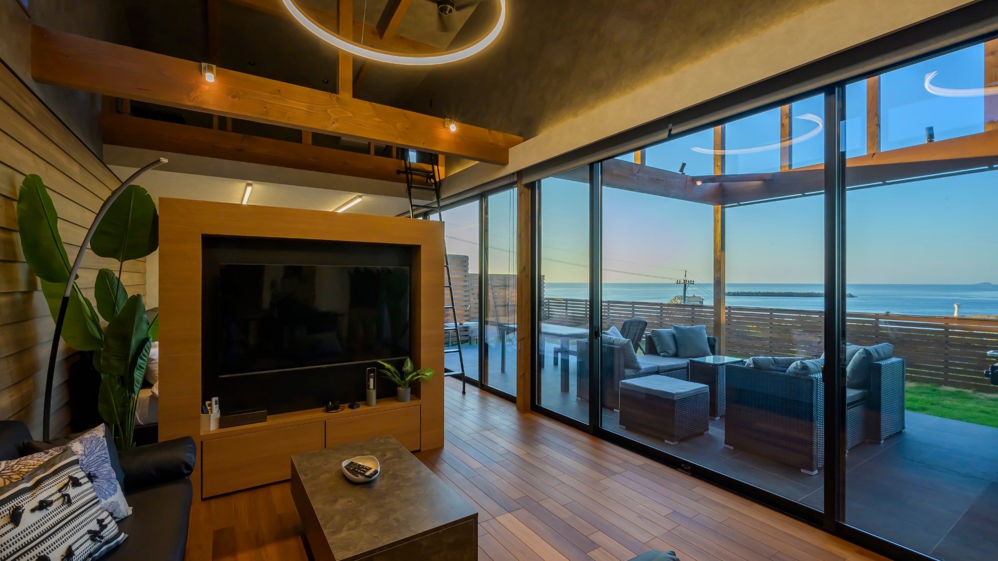 A private stay with the entire building available for hire. Spend your time however you like.