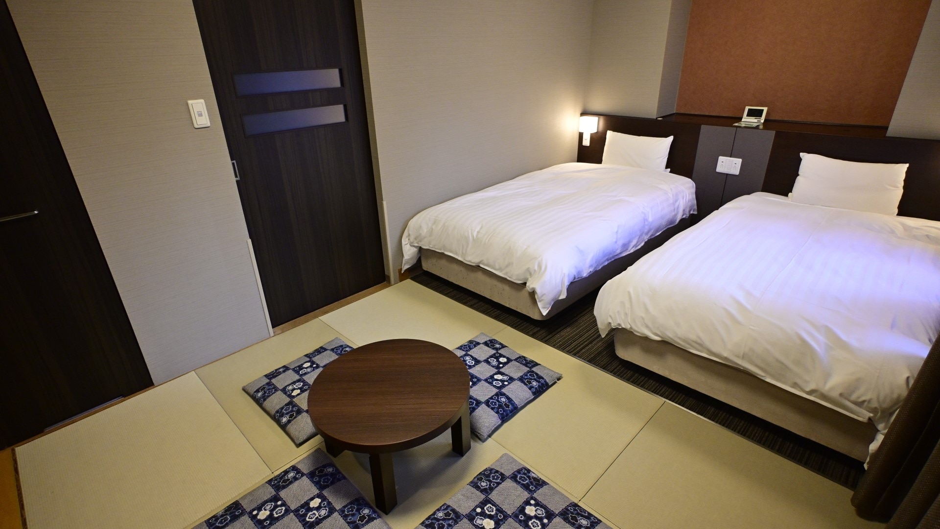 ◆Kamar Club Floor Bergaya Jepang-Barat, 27,5 m² (2 tempat tidur, lebar 110cm x 205cm; 2 set futon Jepang)◆