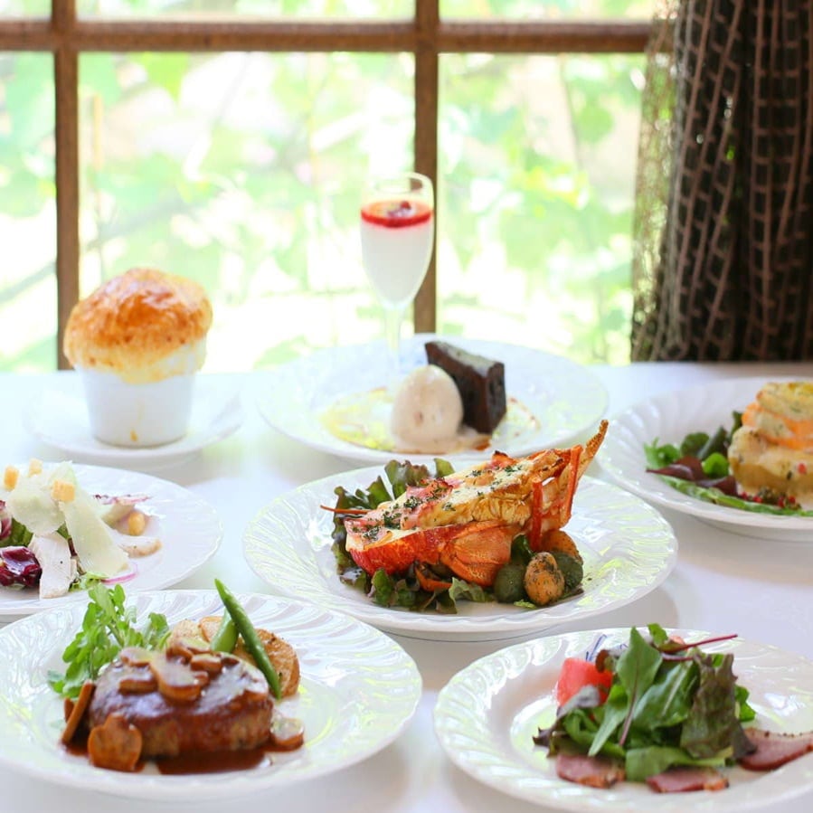 All the dishes are delicious!