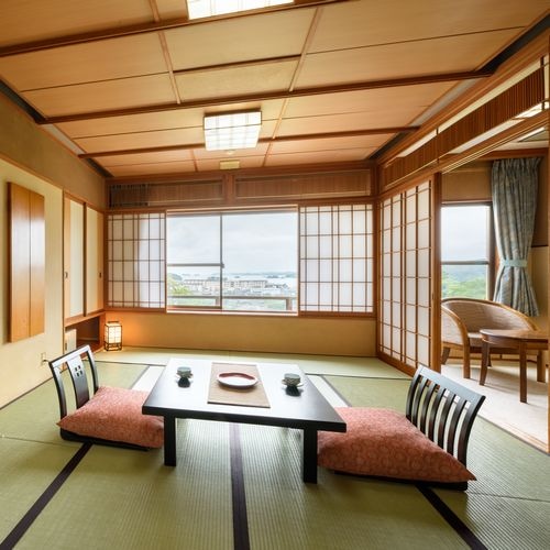 Japanese-style room