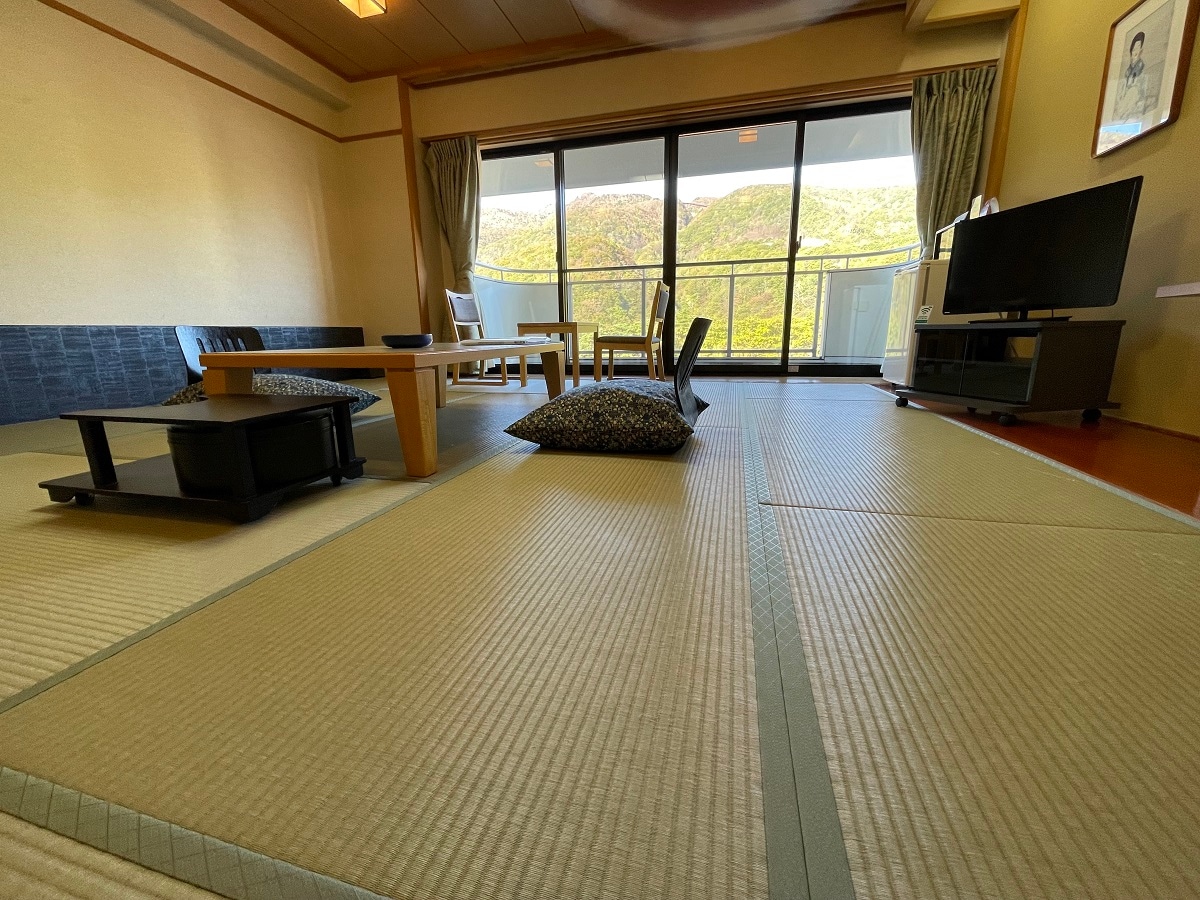 Bangunan baru kamar bergaya Jepang 12,5 tatami room dengan pemandangan Gunung Azuma