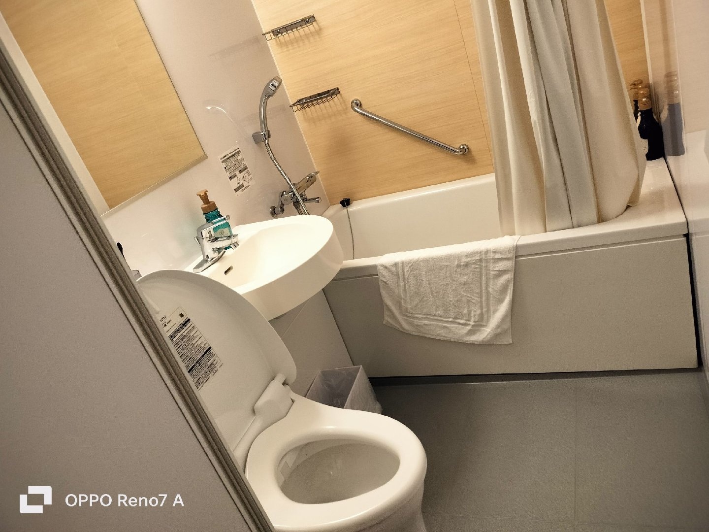 hotel2.jpg