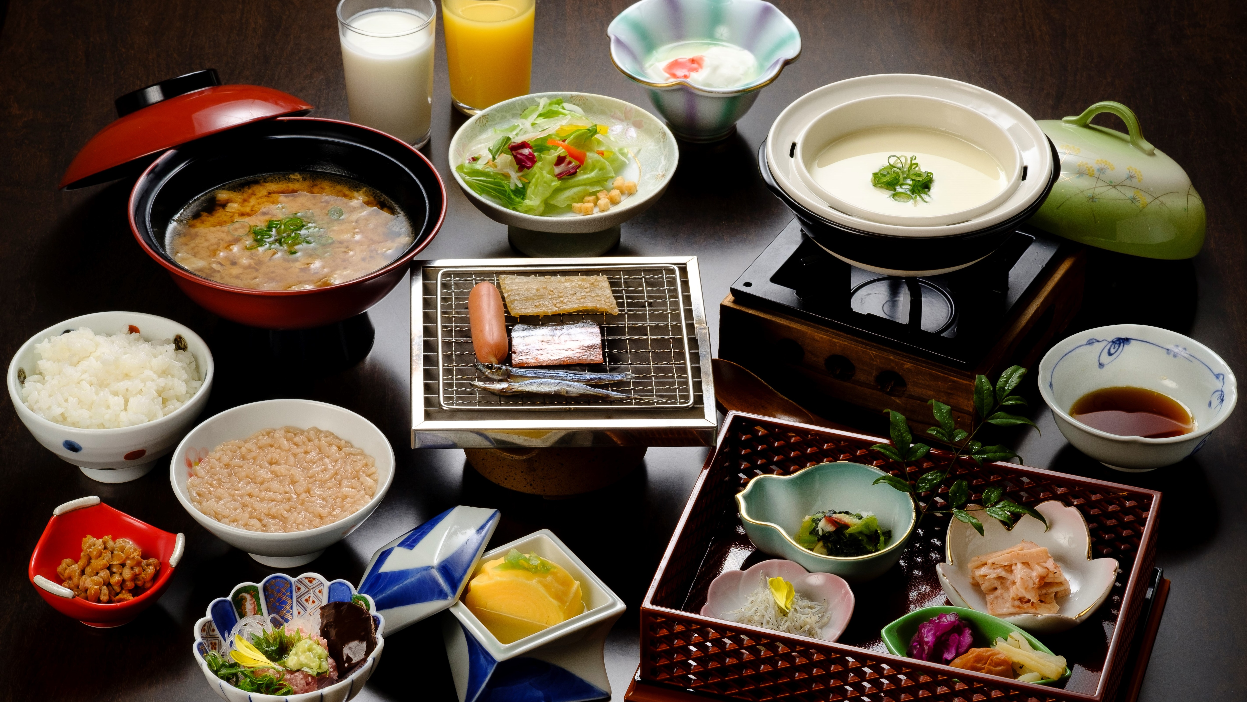 [Morning Kaiseki] Murobe's breakfast is extremely popular and has been praised by word of mouth! We also serve Wakayama's soul food, "chagayu" (green tea rice porridge)