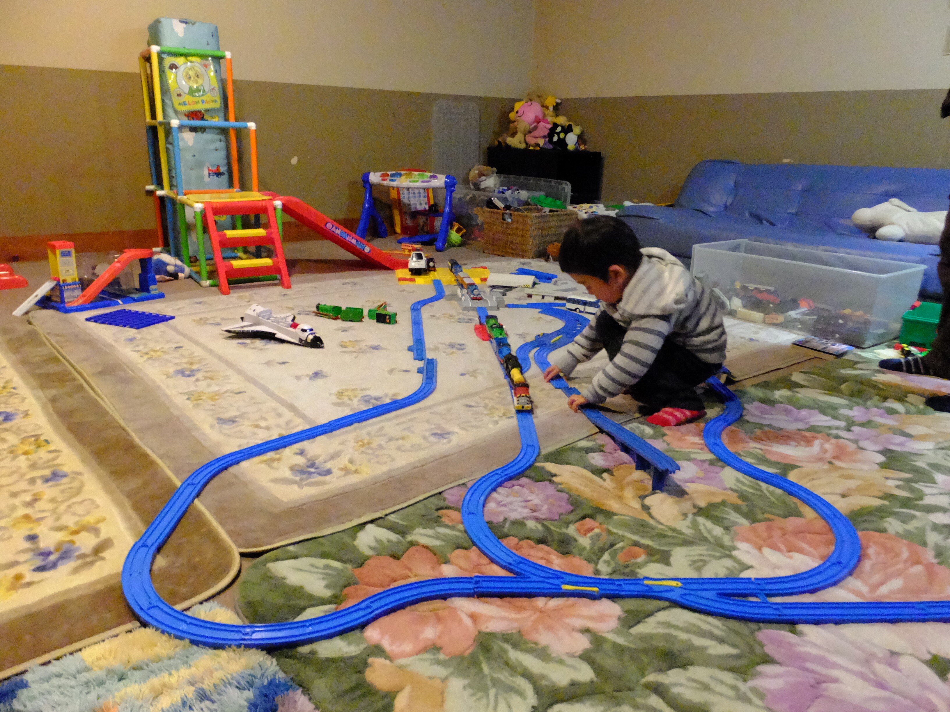 Plarail đầy đủ