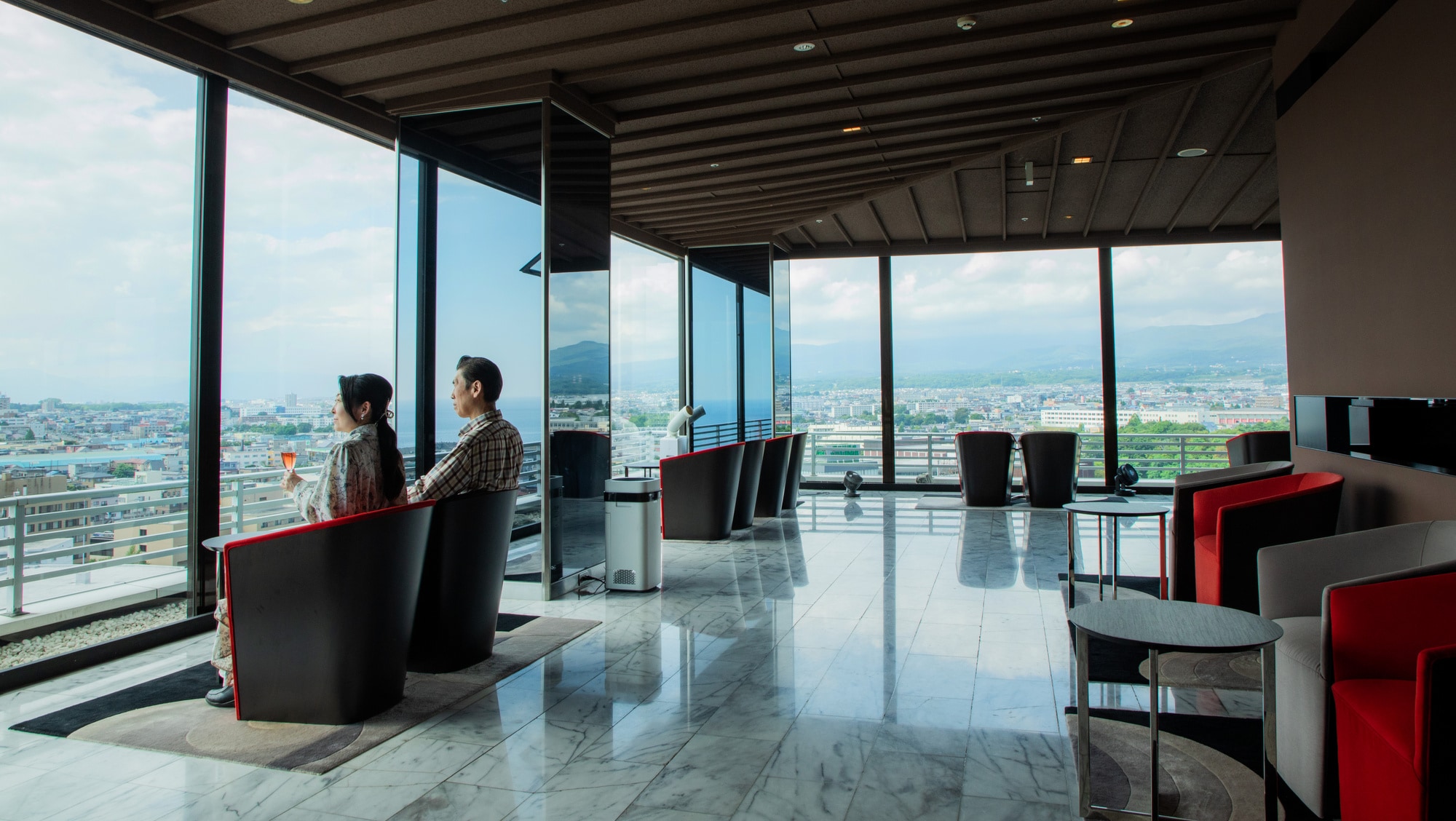 [SKY SALON BOUKYOU] 欣赏函馆街景随时间变化的瞬间