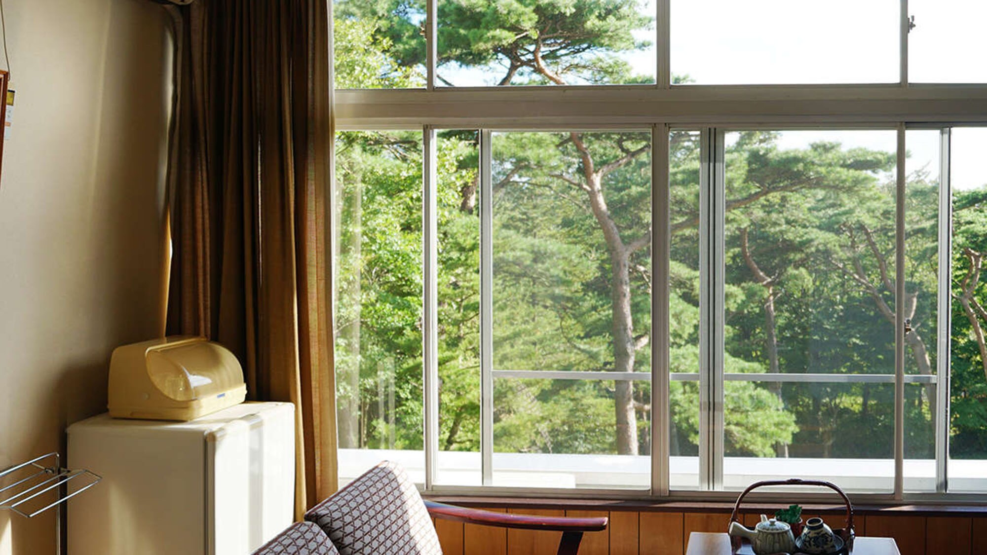 Garden view Japanese style room