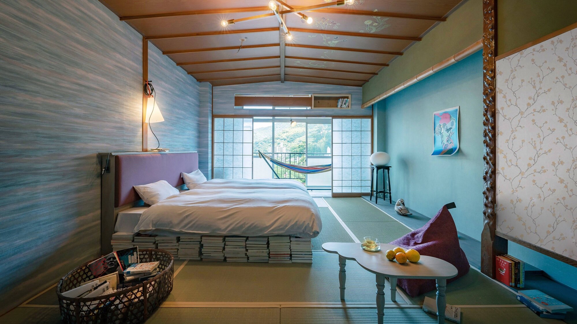 [Corner Room B: 301] The second largest room after the suite. This corner room is bright with light coming in through the window and has a great view.