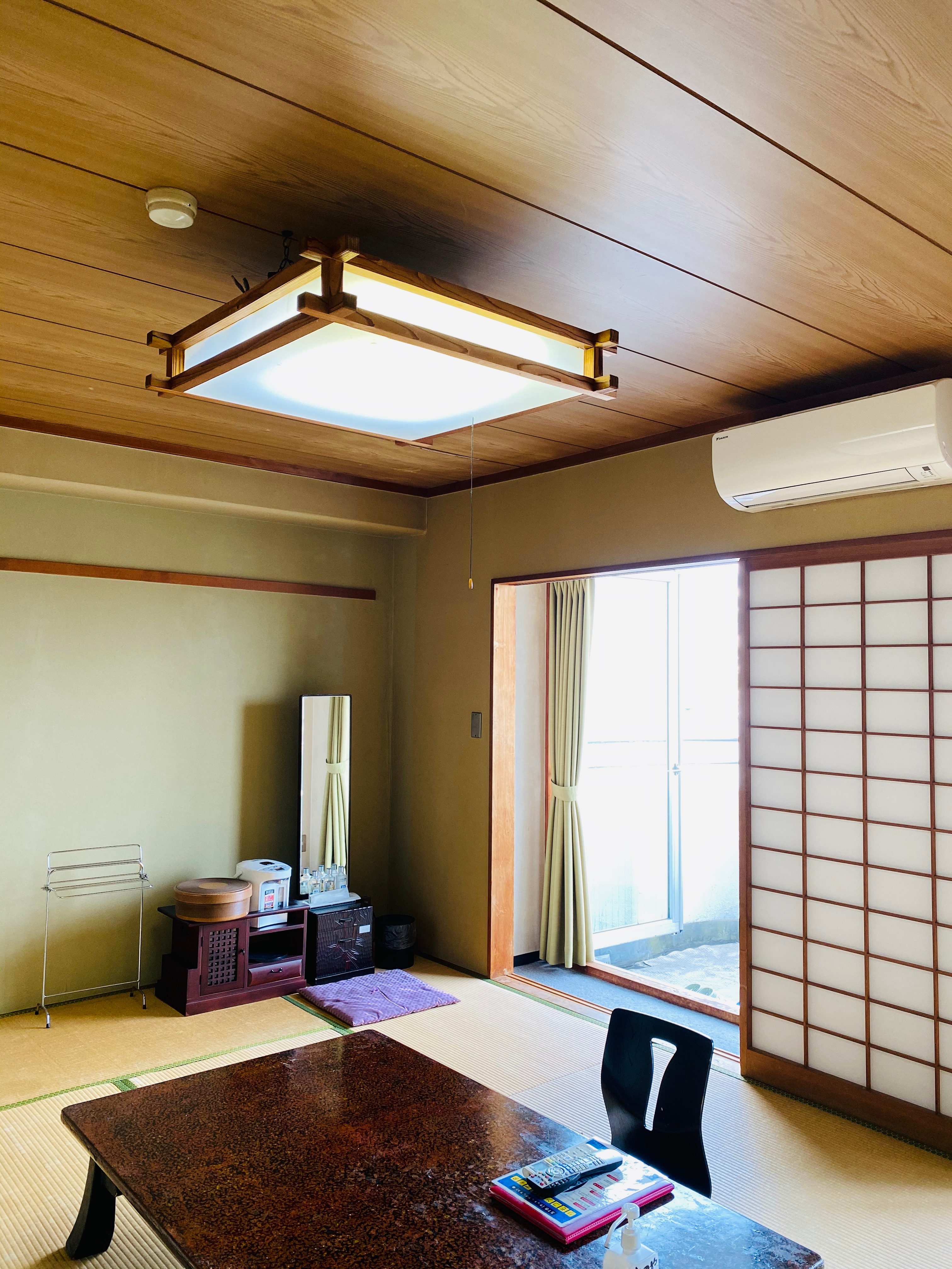 Japanese-style room (10 tatami mats) with unit bath and toilet