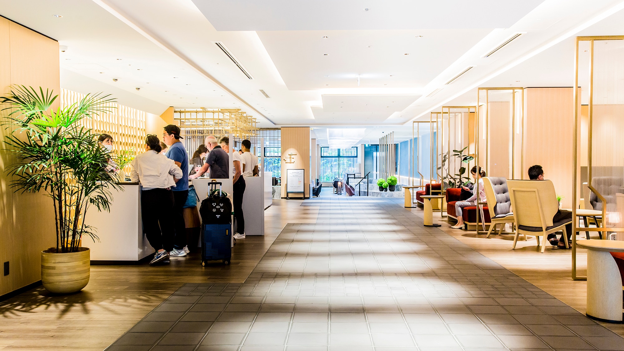 *Lobby bar image