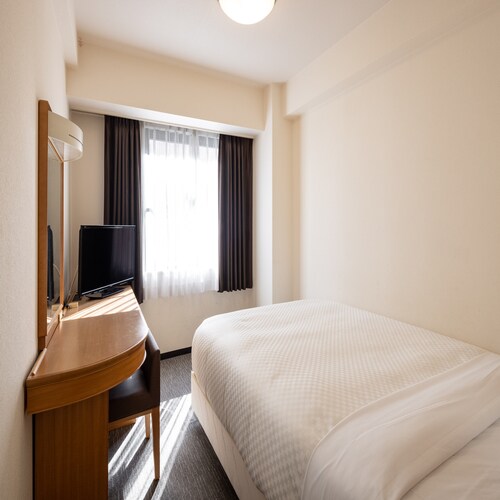 Economy single room size 15㎡, 1 single bed (110cm width)