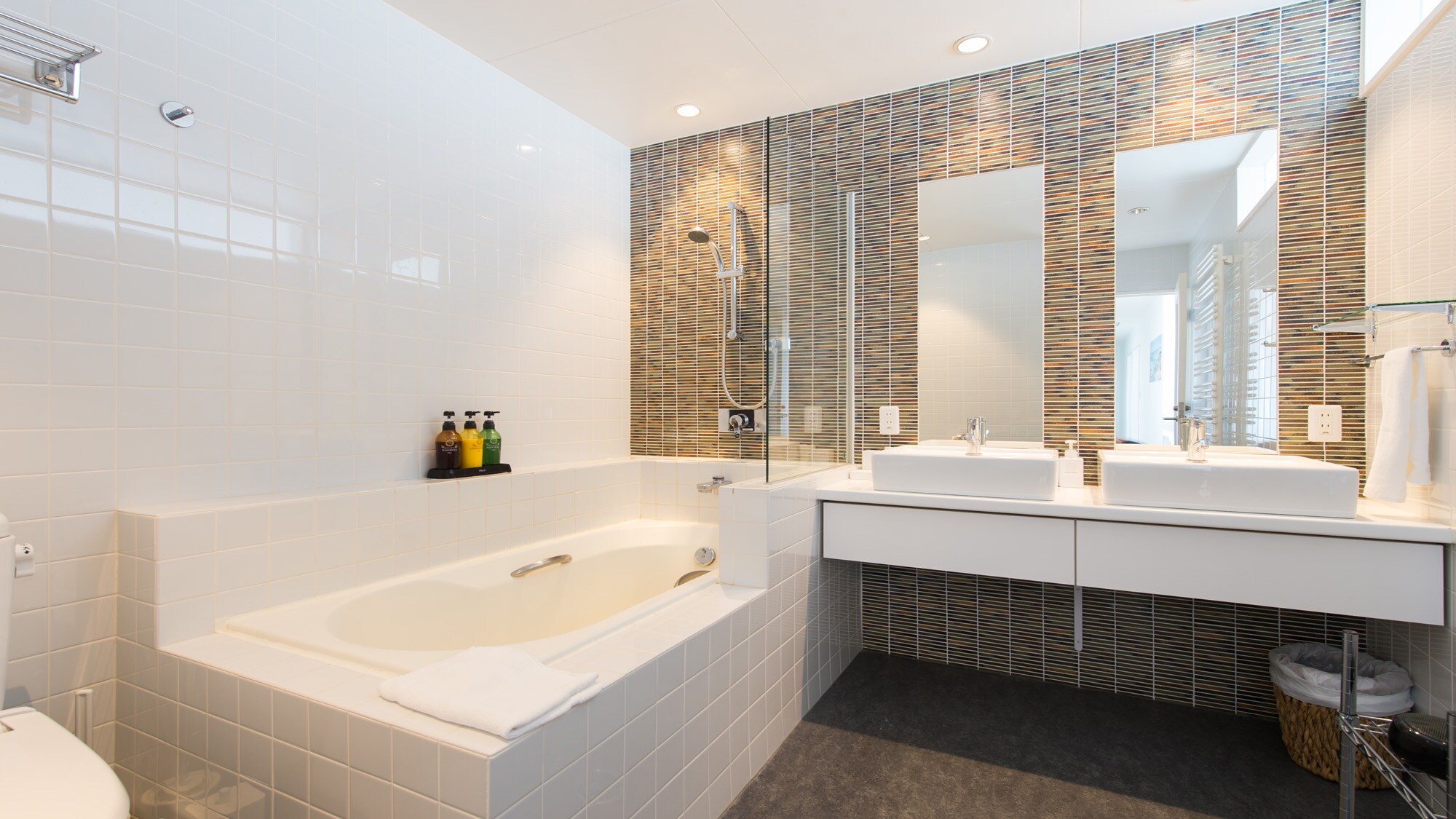[Penthouse] Phòng tắm