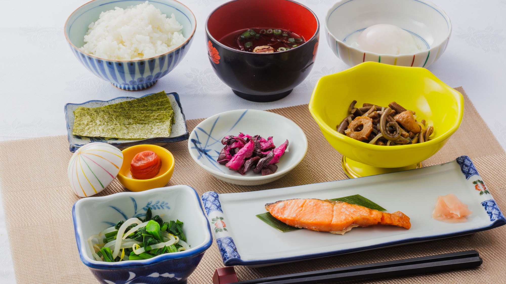 [Japanese Breakfast] A relaxing Japanese moment to start your day.