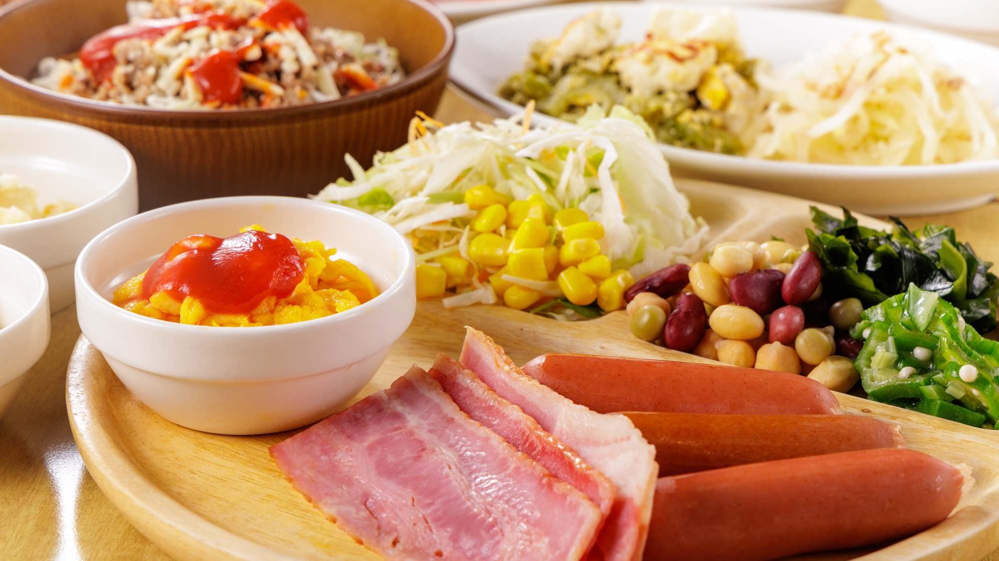 [Bữa sáng] Ví dụ về bữa sáng tự chọn/phục vụ