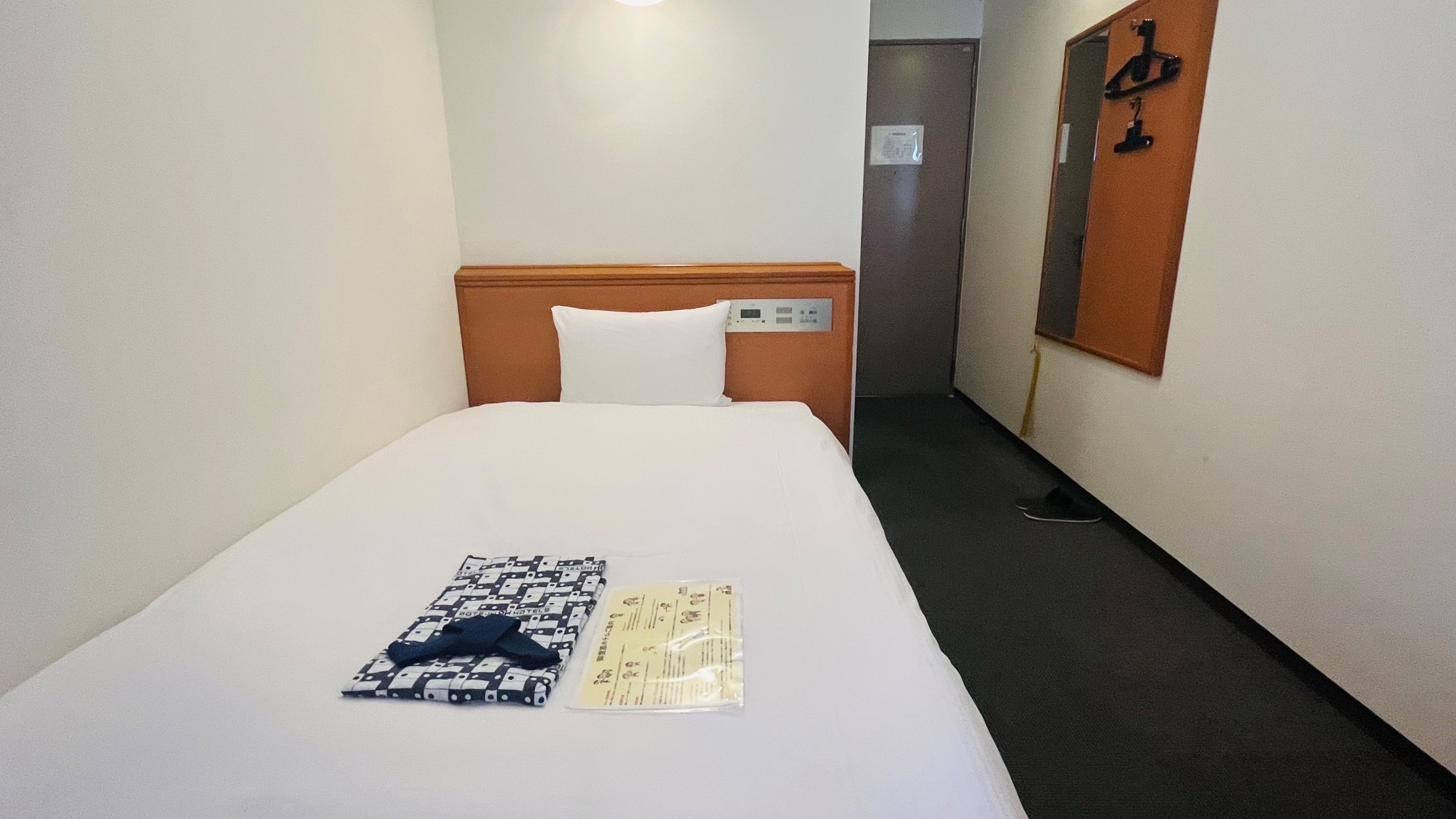semi double room