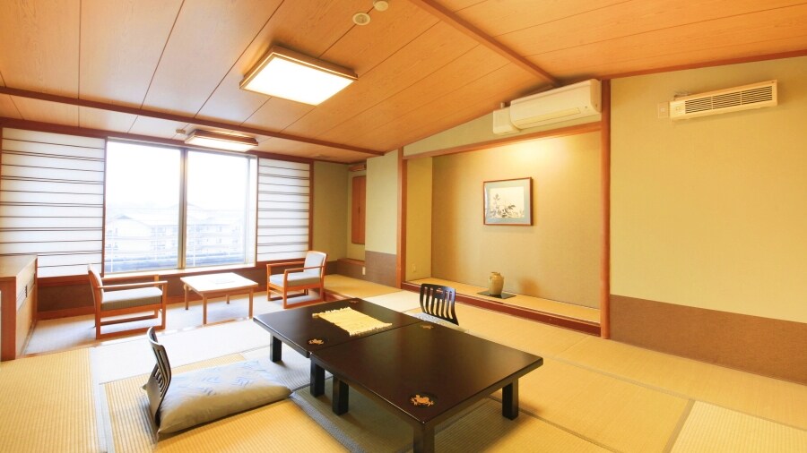 -Rakufu (Rakufu)-A spacious Japanese-style room with 12.5 tatami mats