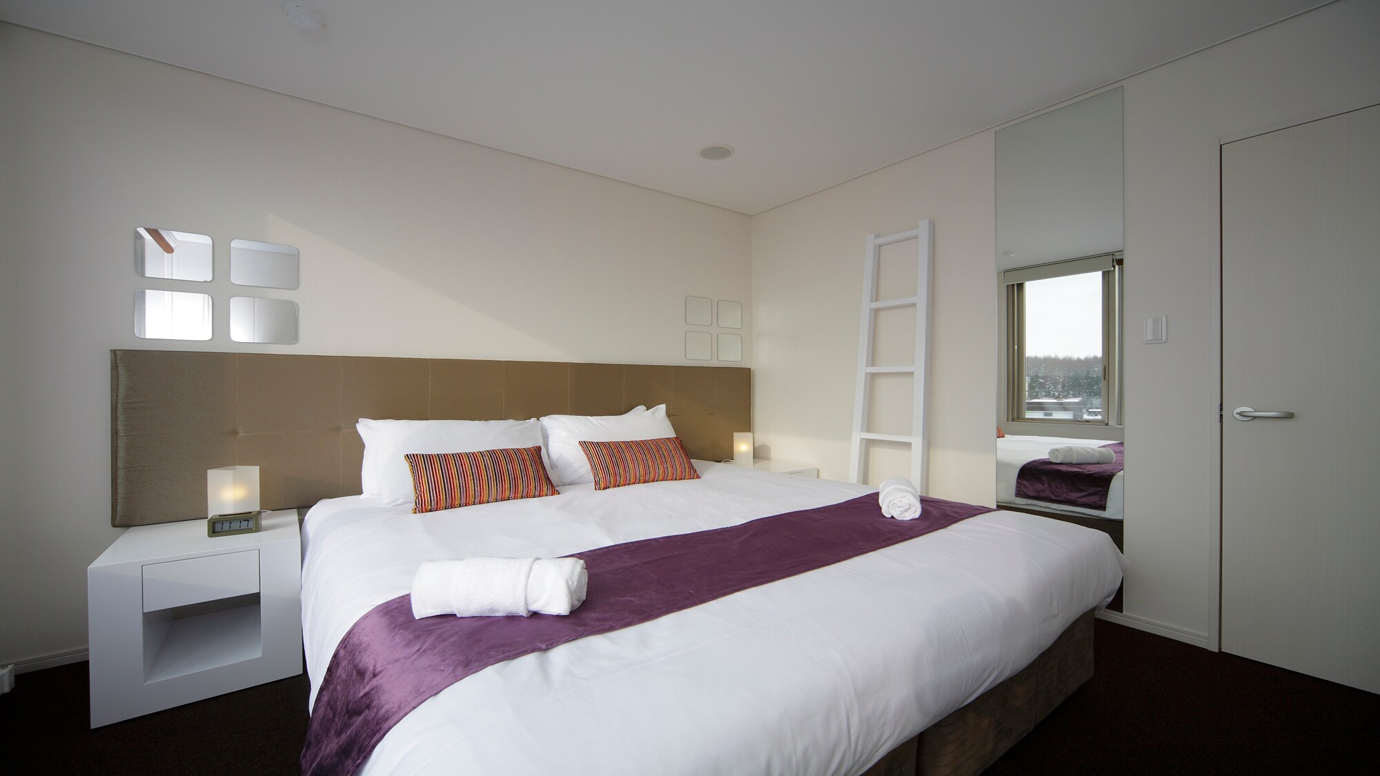 [1 to 3 bedrooms] Bedroom examples