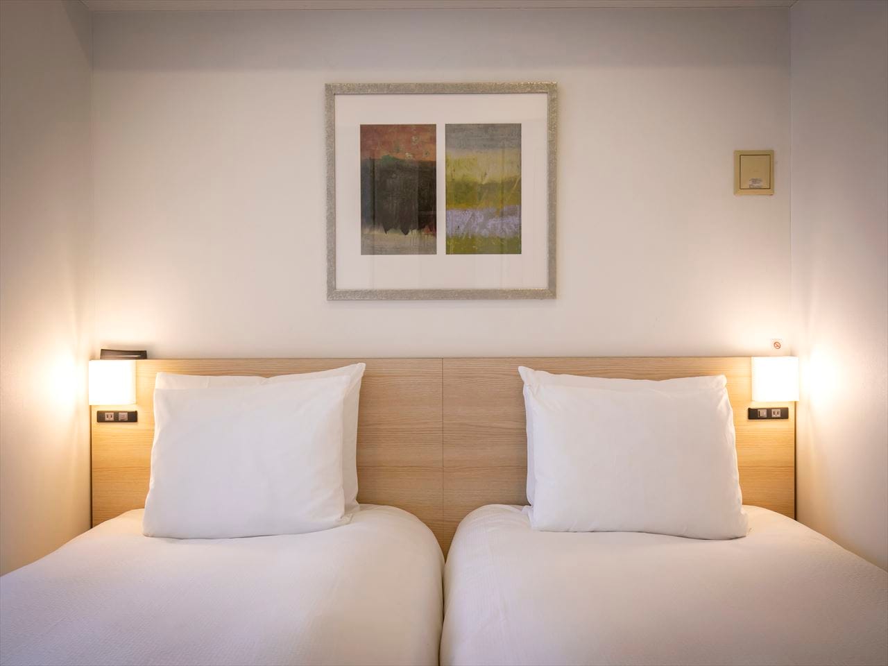 Suite Room (Hollywood Twin)