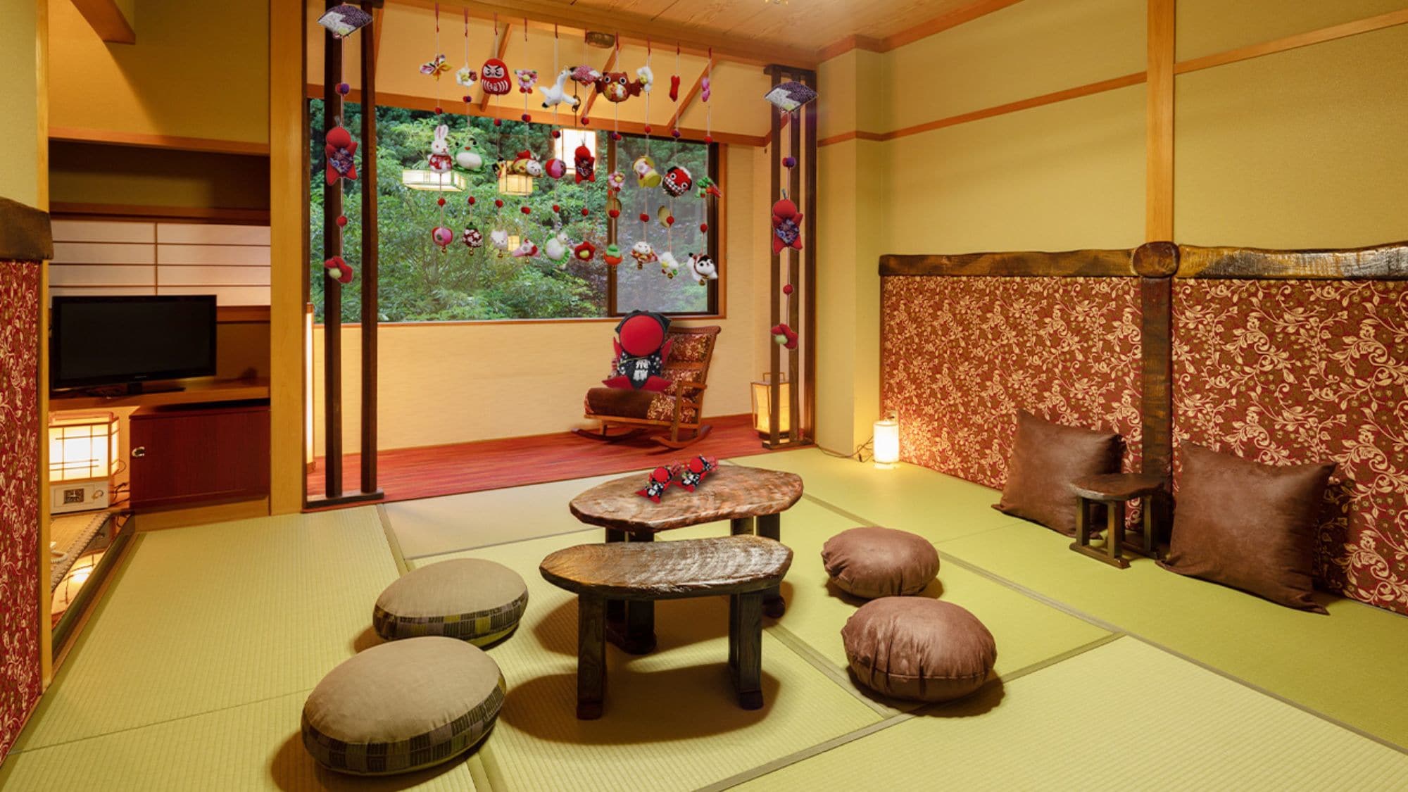 Sarubobo Room "Amulets made for your children and grandchildren" A Sarubobo themed room!