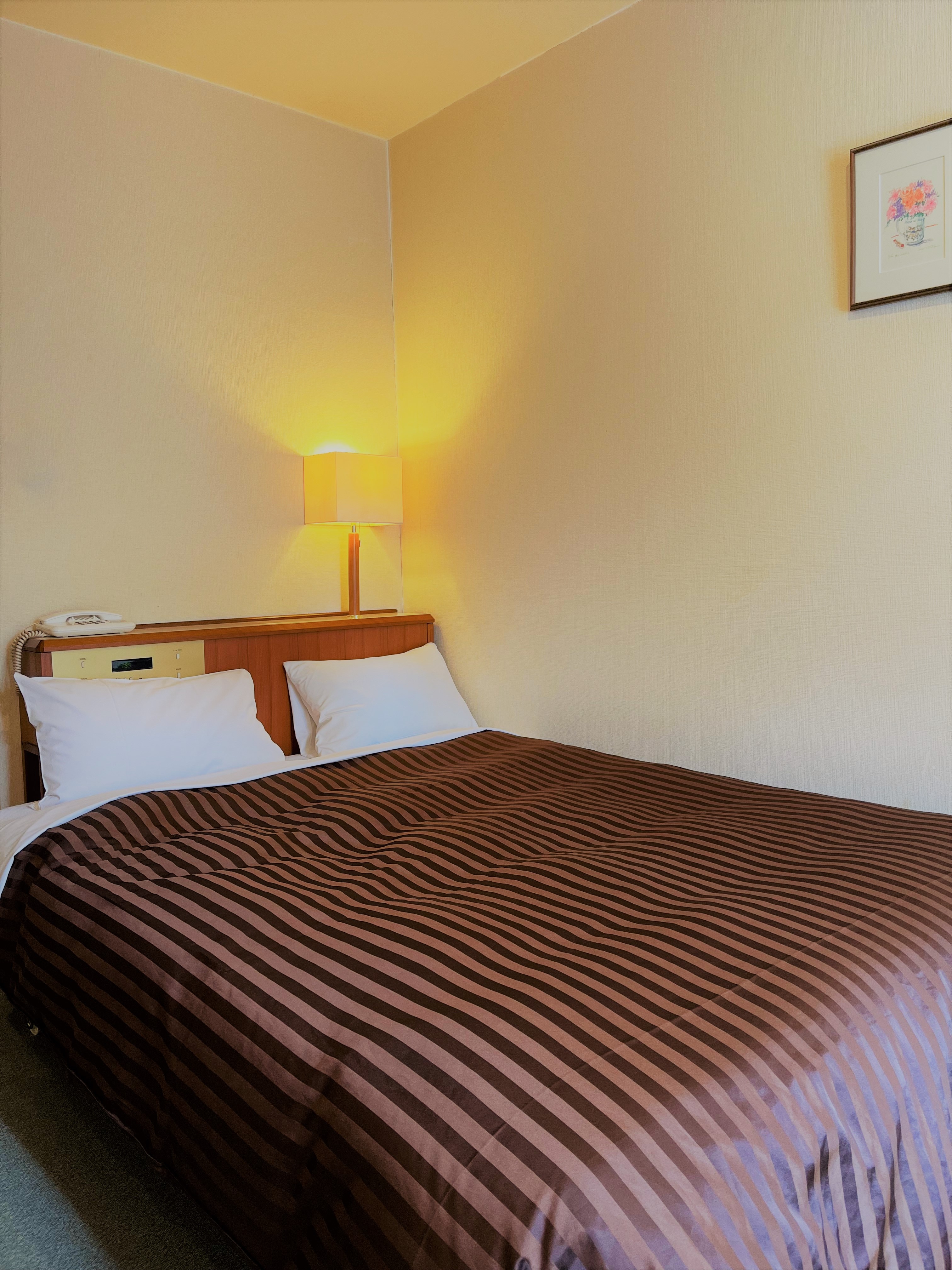 Double Room 03